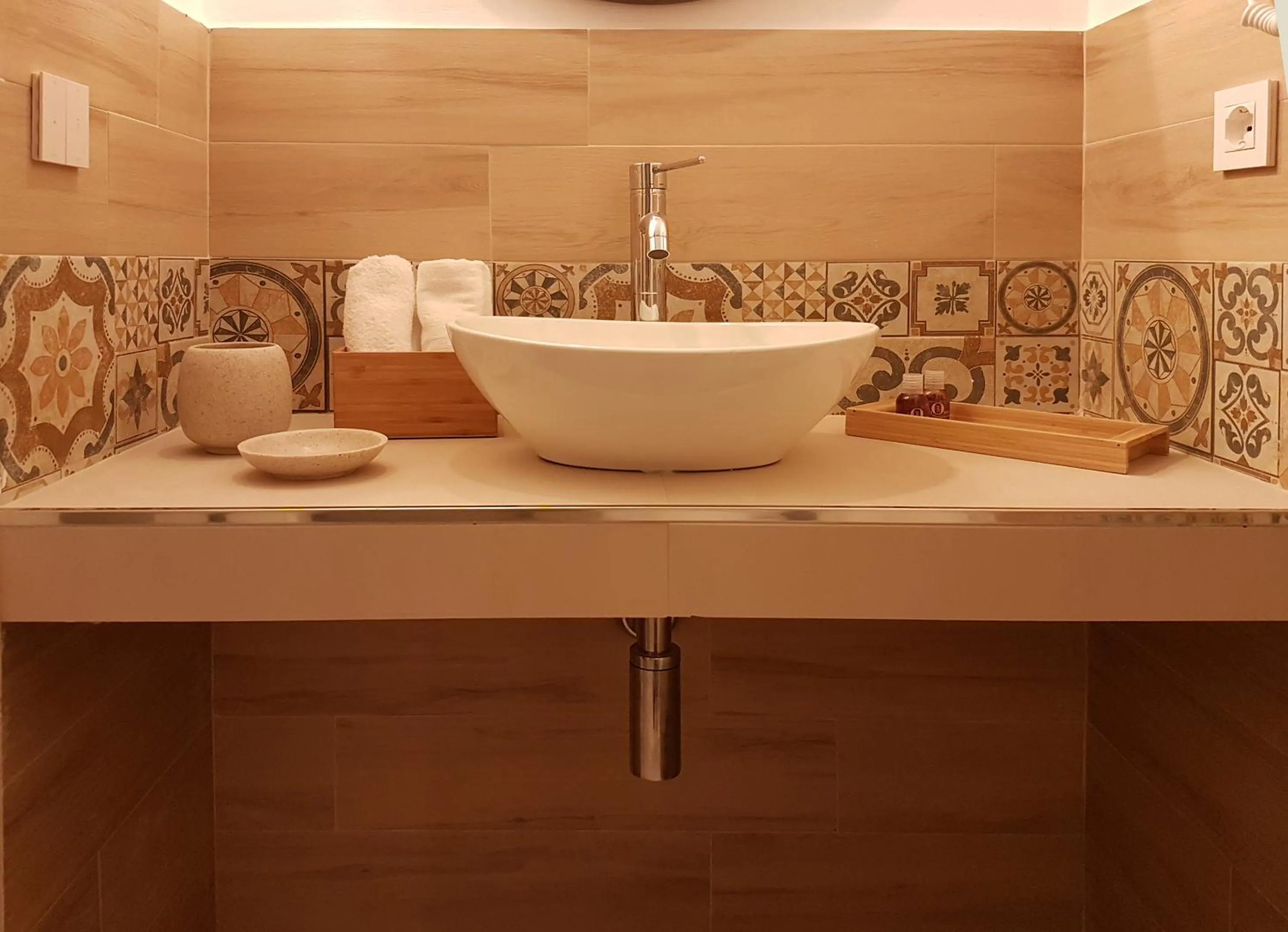 Bathroom in Break for two