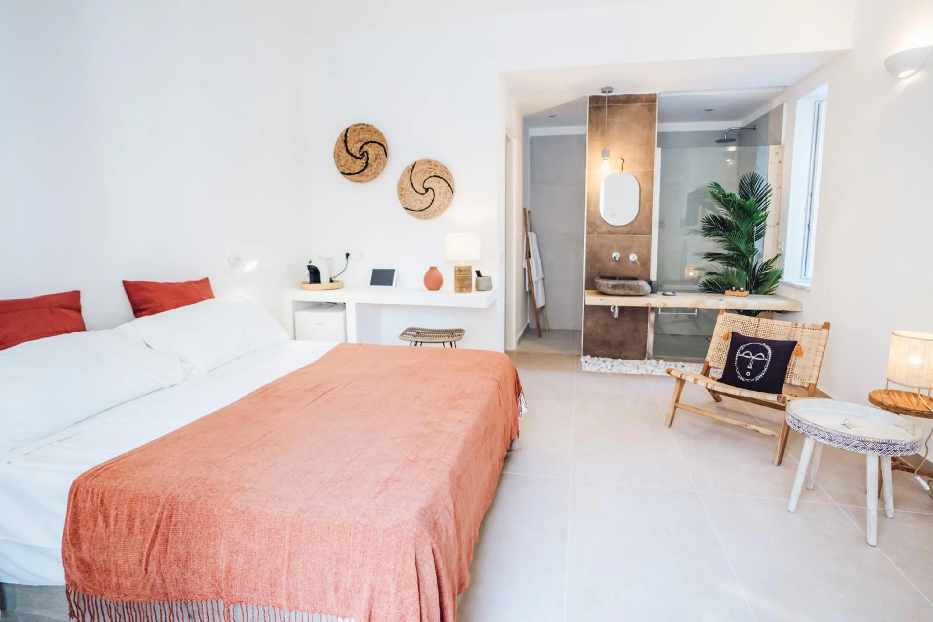 Bed in Break for two