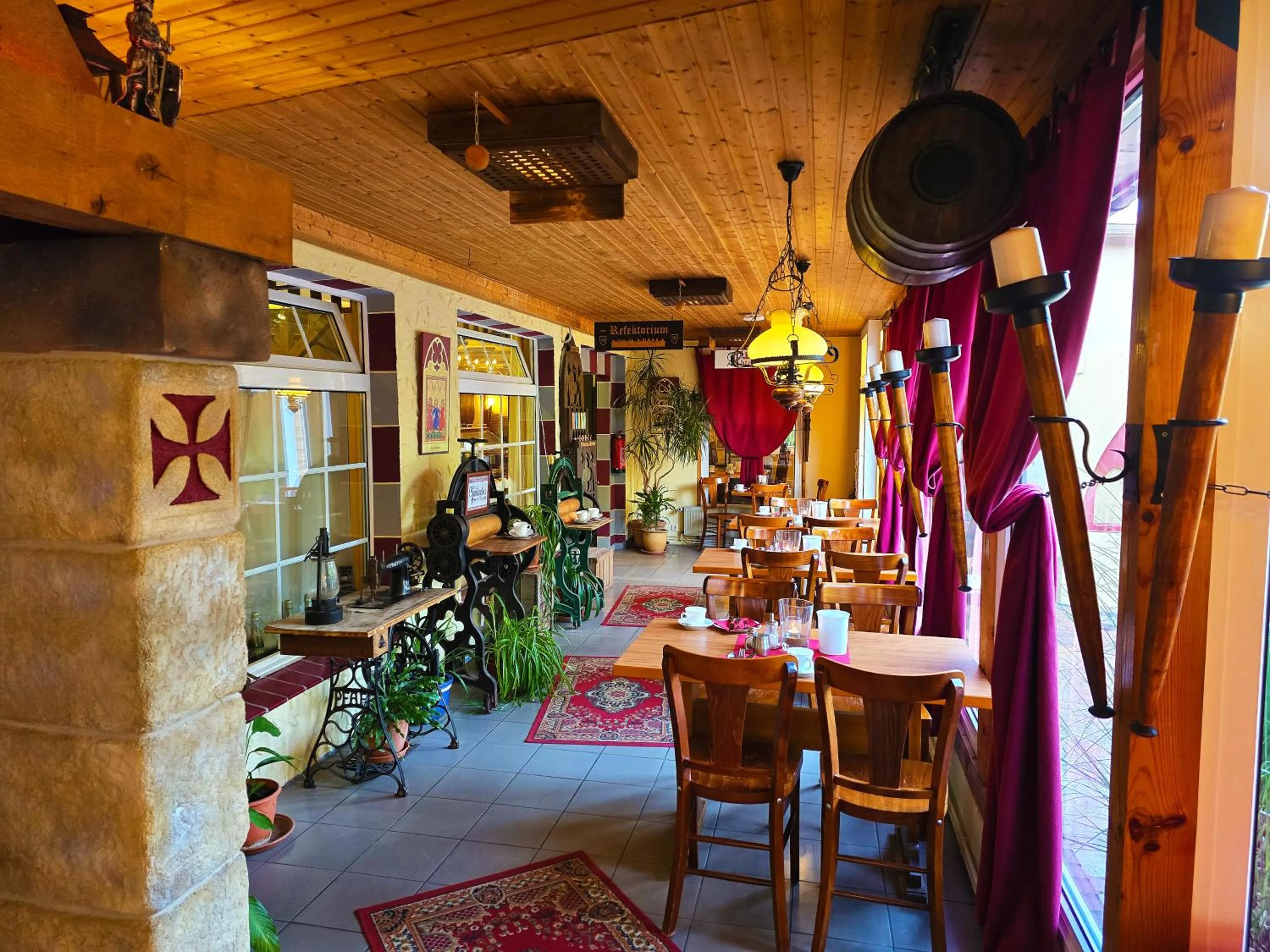 Seating area in Ostsee-Rittergut-Rügen mit BinzHotel & OrdensKapelle & RomantikGut