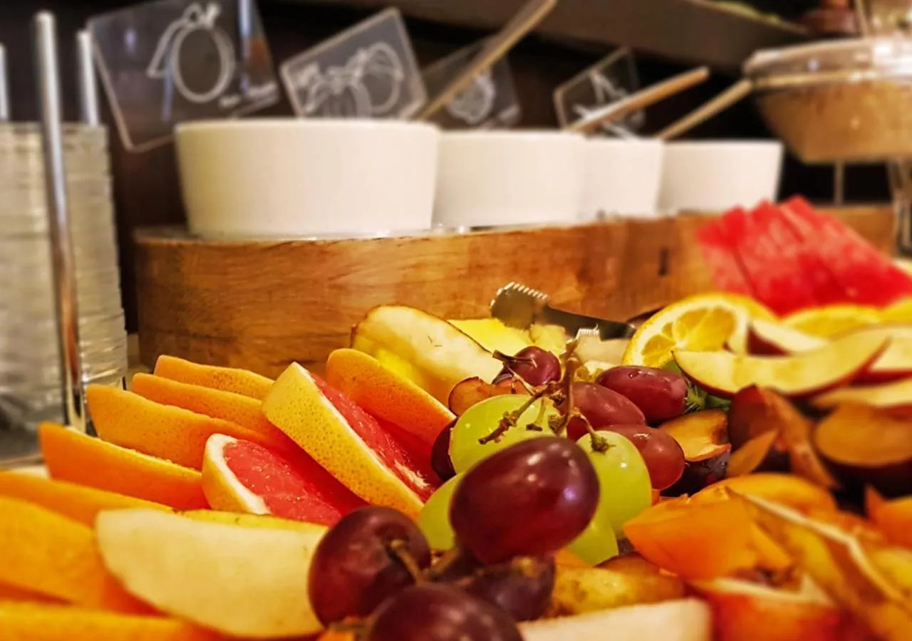 Food and drinks in Ostsee-Rittergut-Rügen mit BinzHotel & OrdensKapelle & RomantikGut