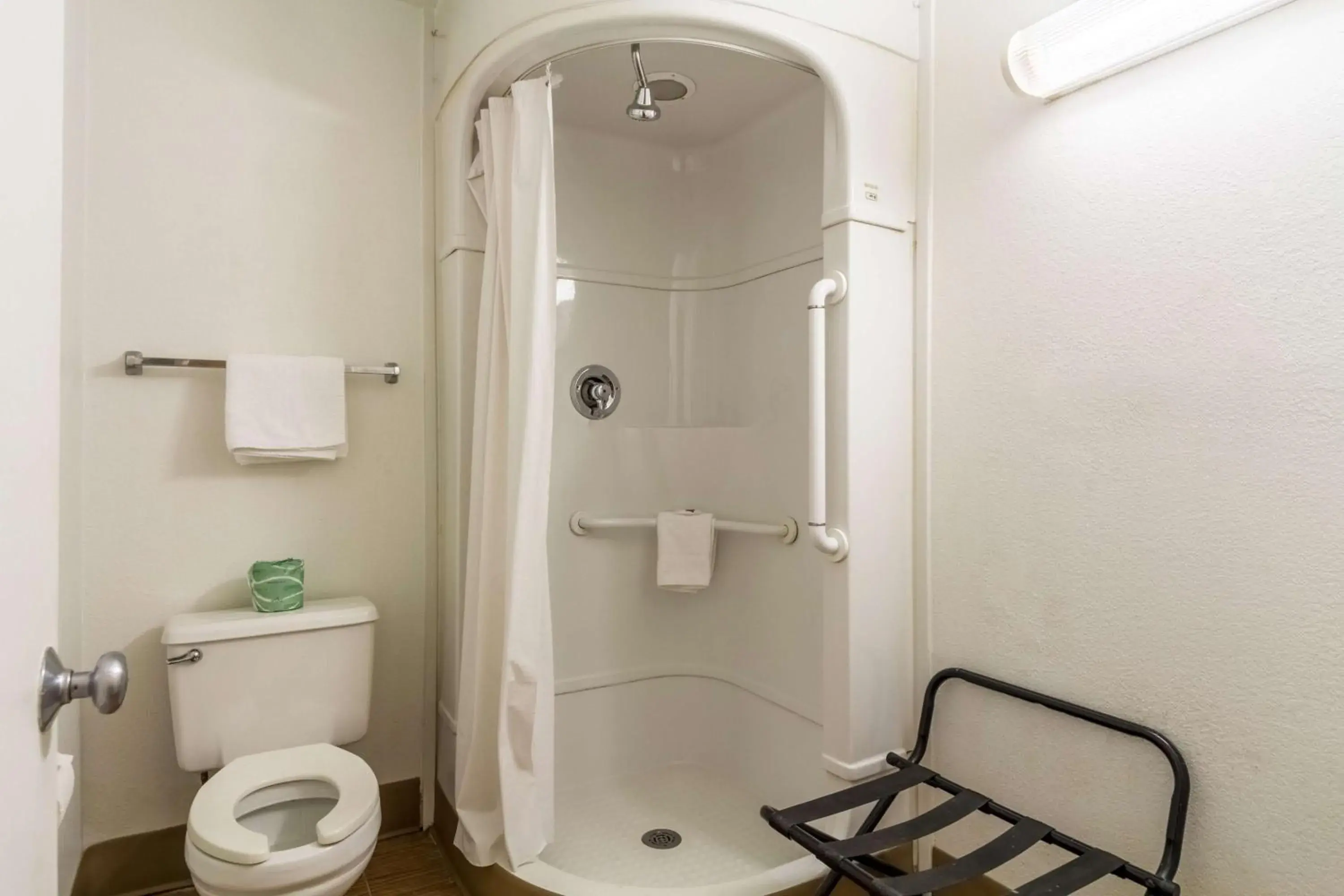 Photo of the whole room, Bathroom in Motel 6 Garland, TX - Dallas