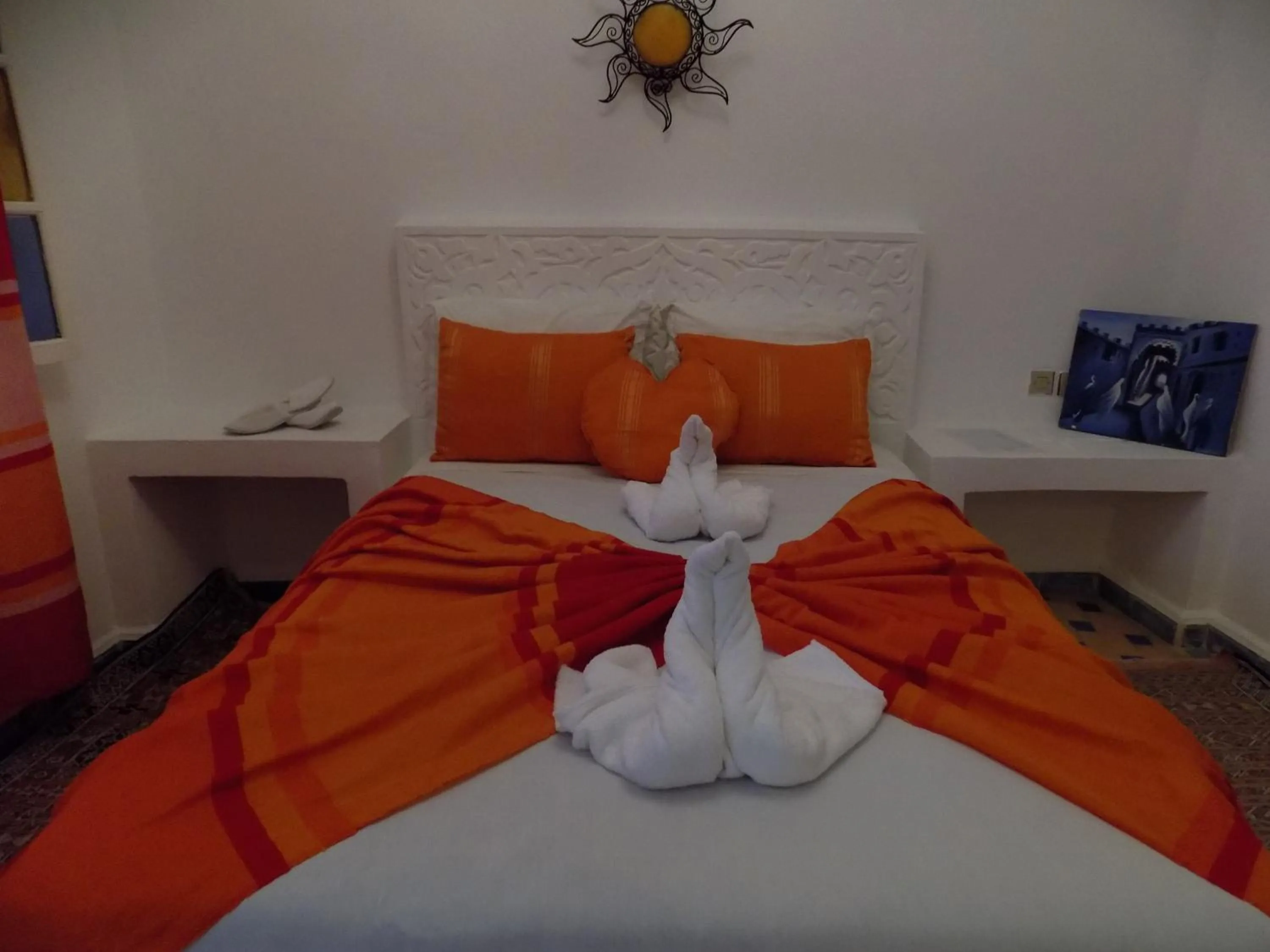 Bed in Hôtel Riad Gnaoua