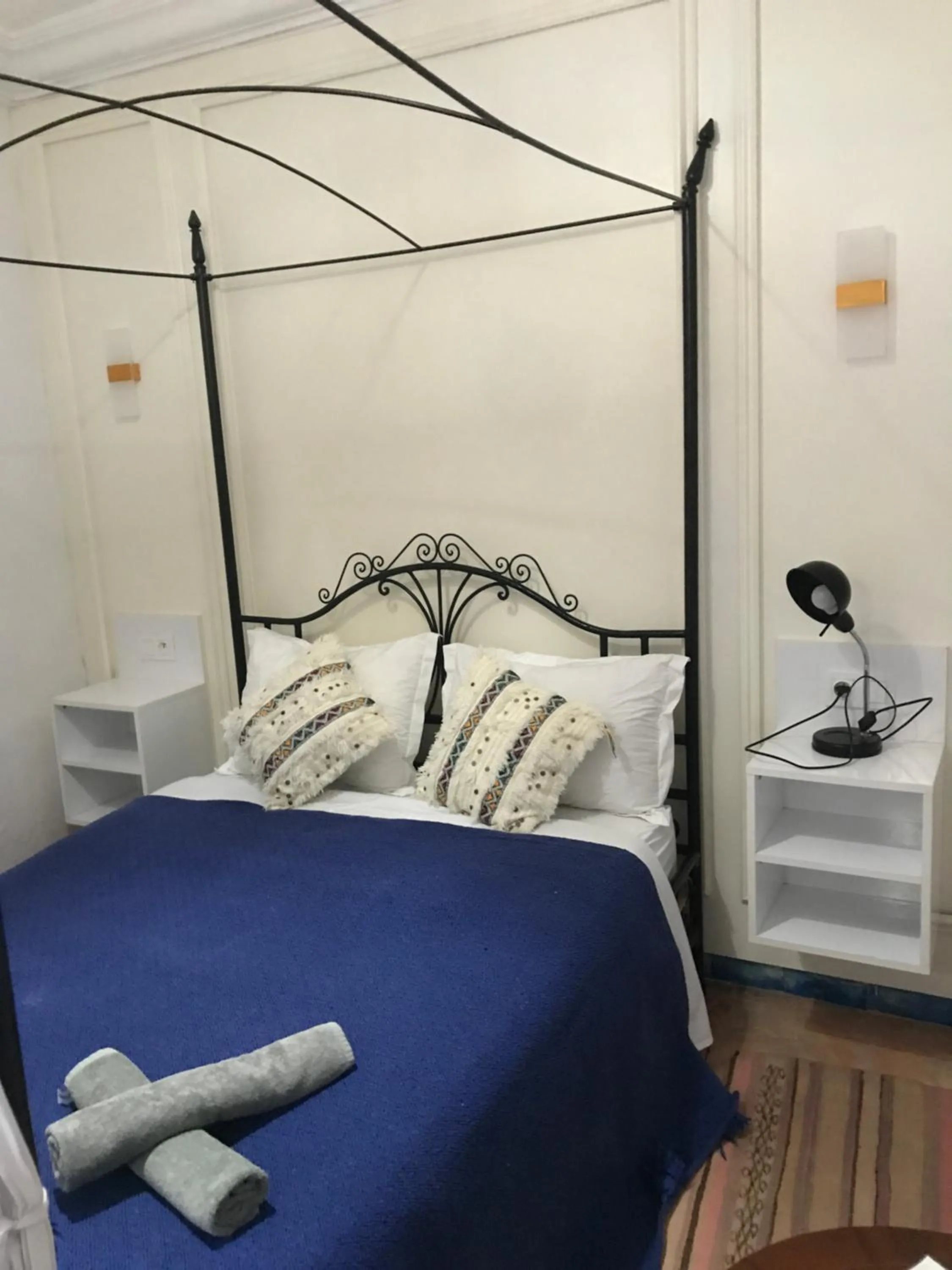 Bedroom, Bed in Hôtel Riad Gnaoua