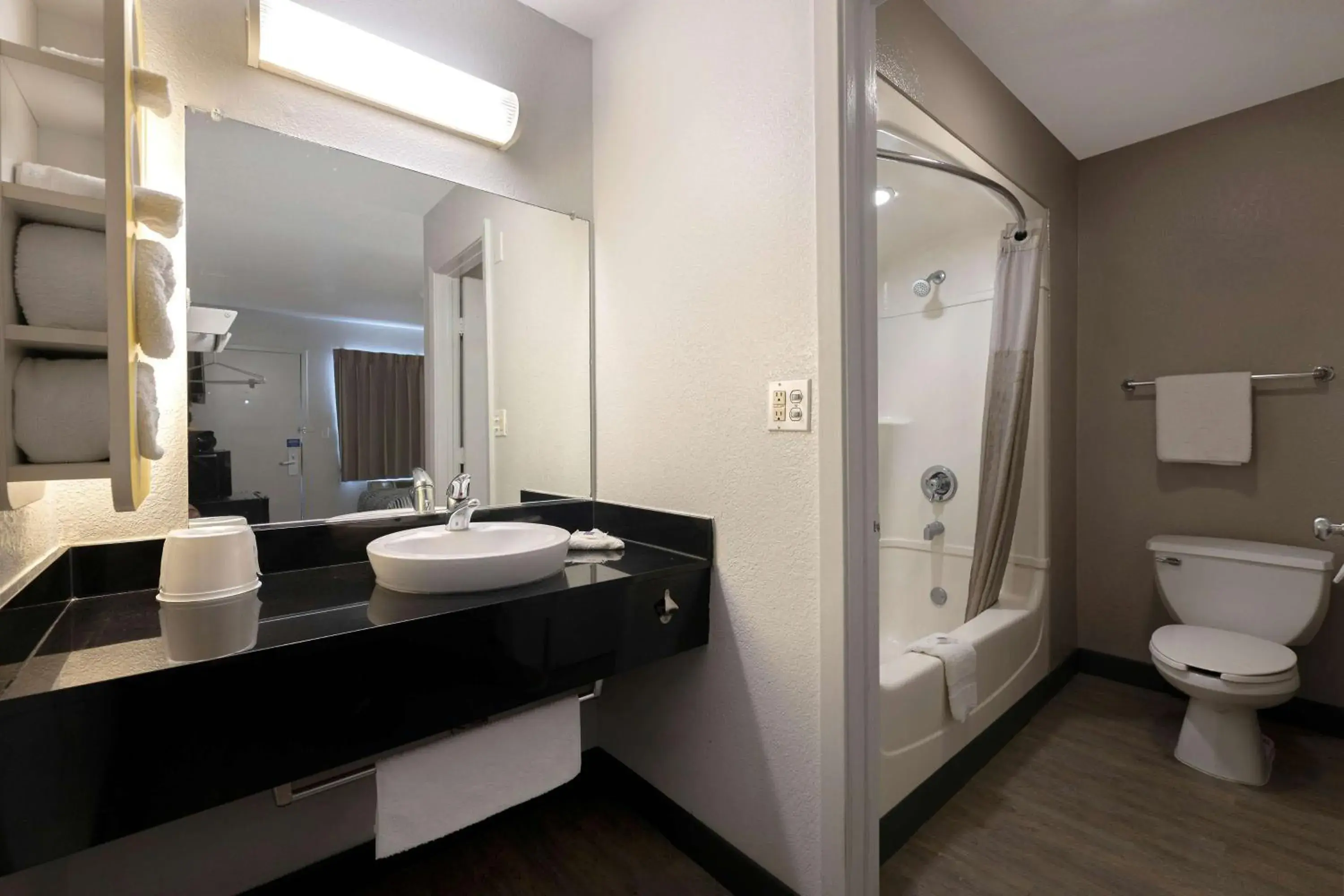 Photo of the whole room in Motel 6-San Antonio, TX - West SeaWorld Photo of the whole room in Motel 6-San Antonio, TX - West SeaWorld