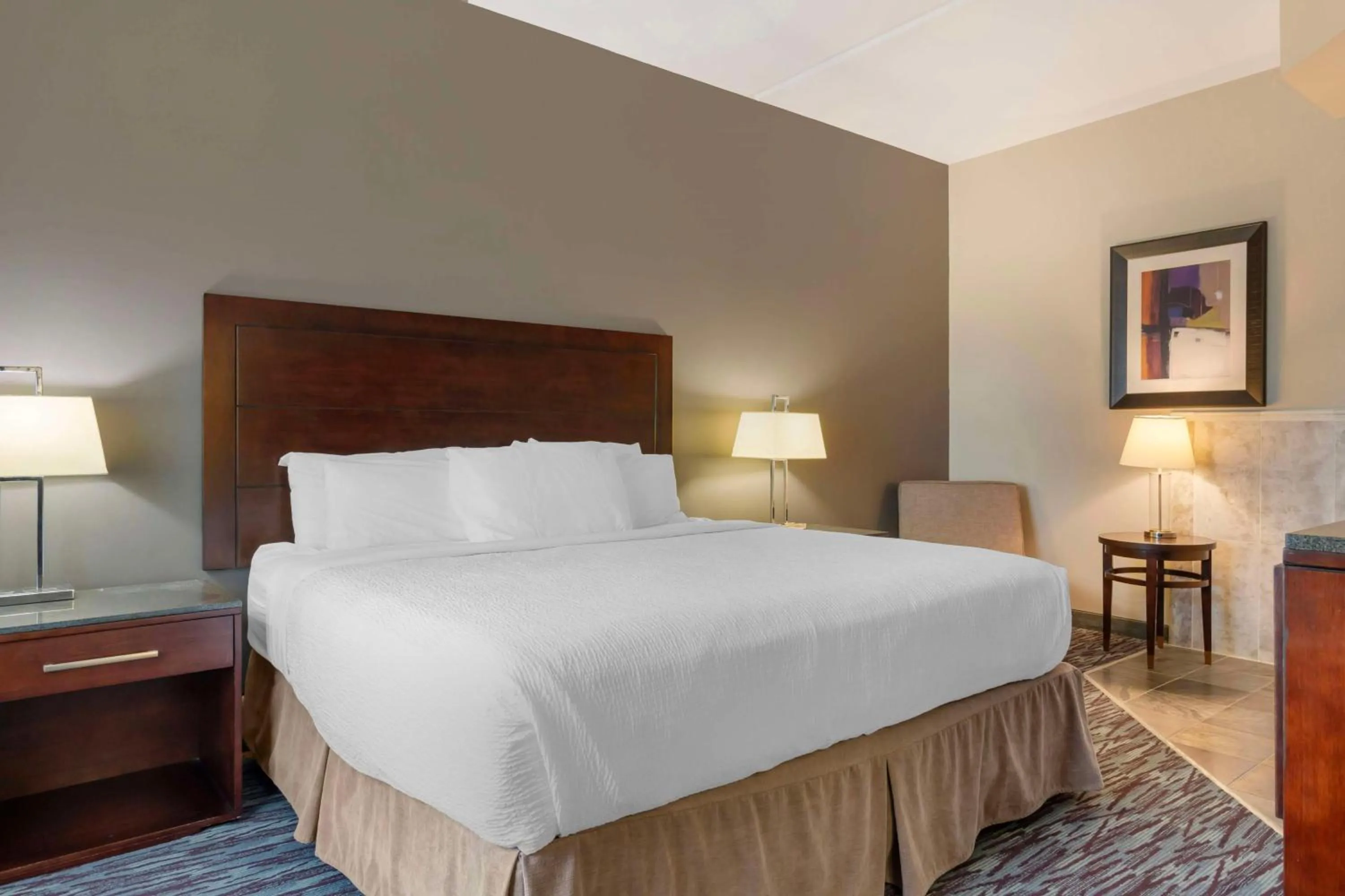 Bedroom, Bed in Best Western Plus Brandon Inn