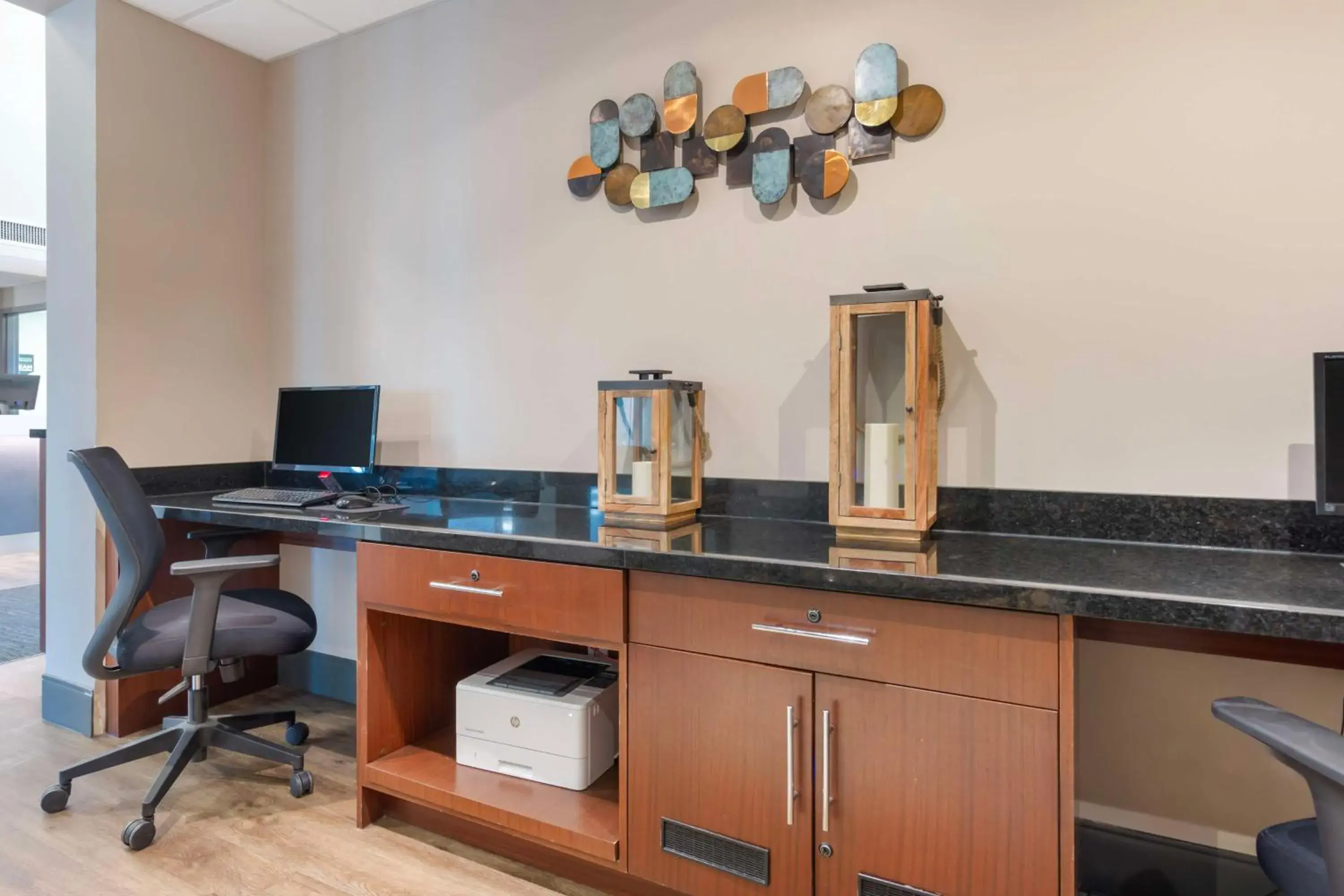 Lobby or reception in Best Western Plus Brandon Inn Lobby or reception in Best Western Plus Brandon Inn