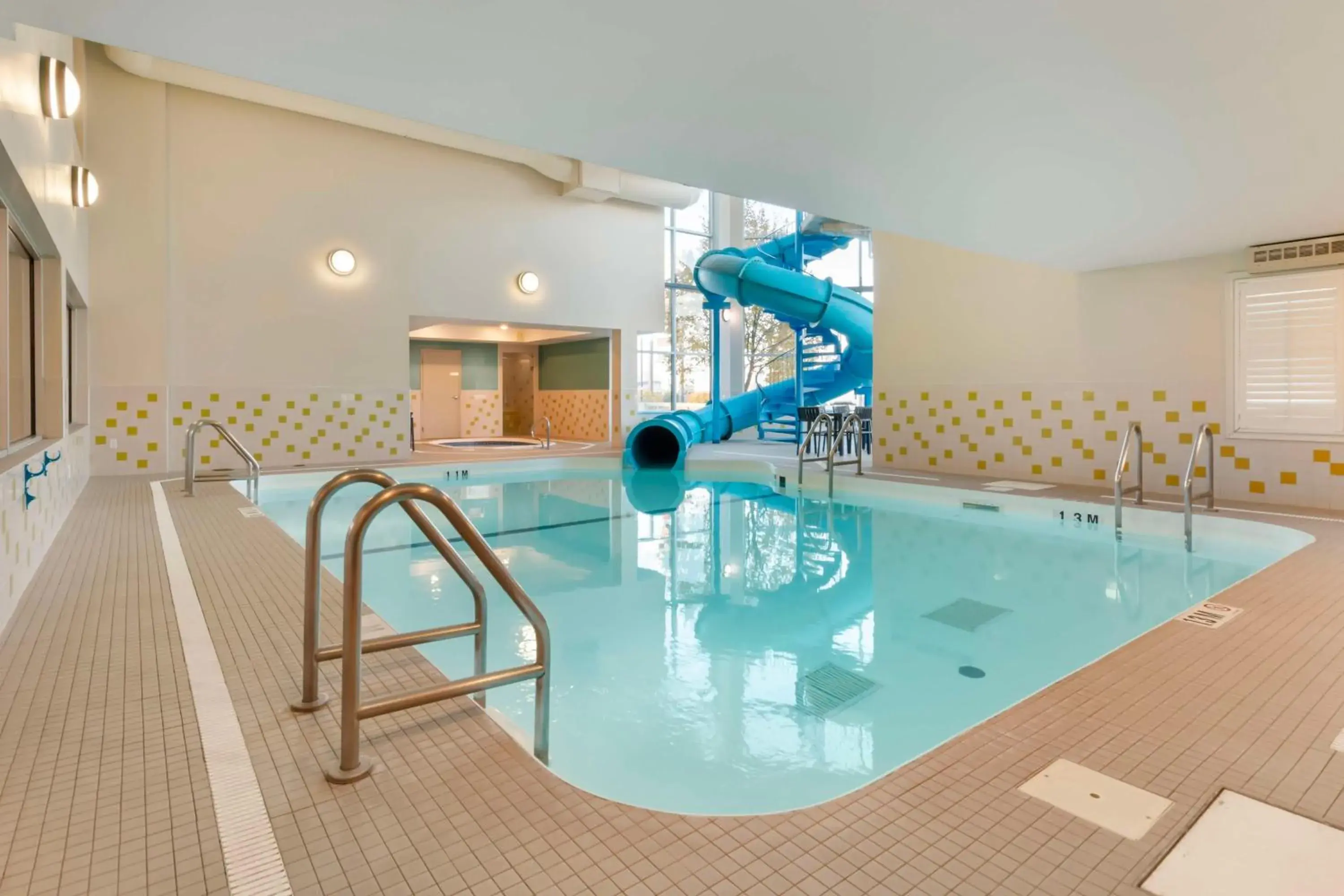 Pool view in Best Western Plus Brandon Inn Pool view in Best Western Plus Brandon Inn