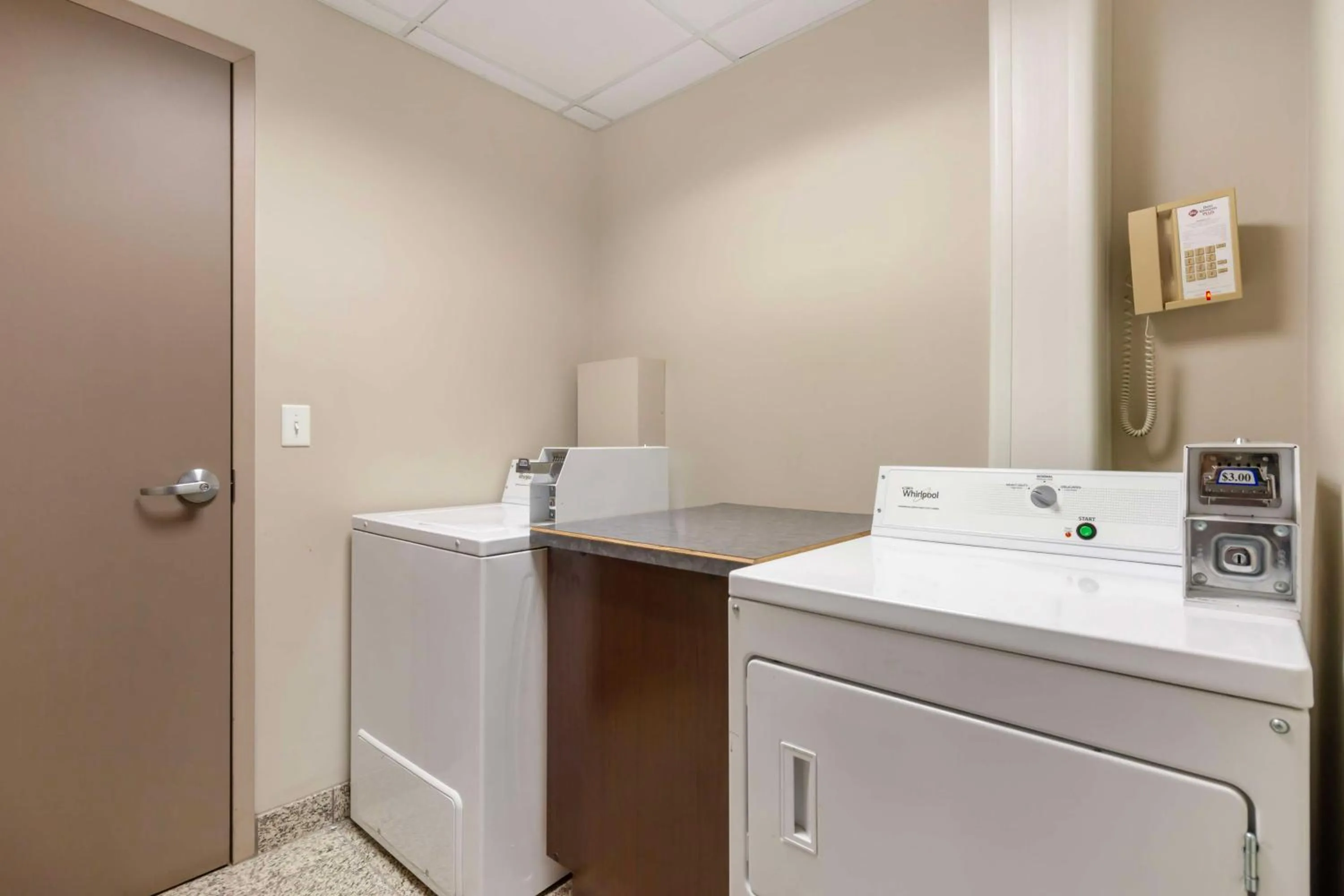 laundry in Best Western Plus Brandon Inn