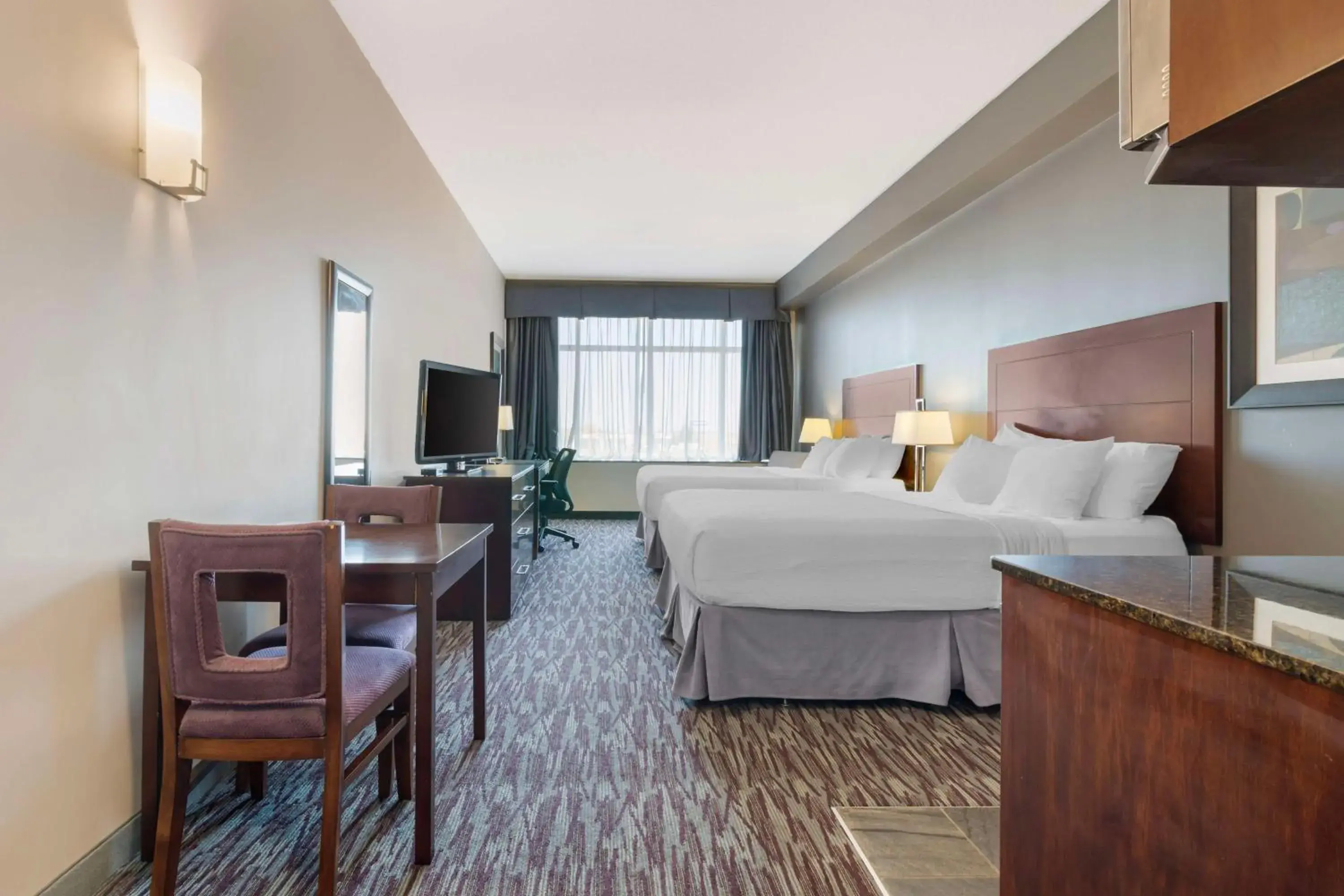 Bedroom, Bed in Best Western Plus Brandon Inn Bedroom, Bed in Best Western Plus Brandon Inn