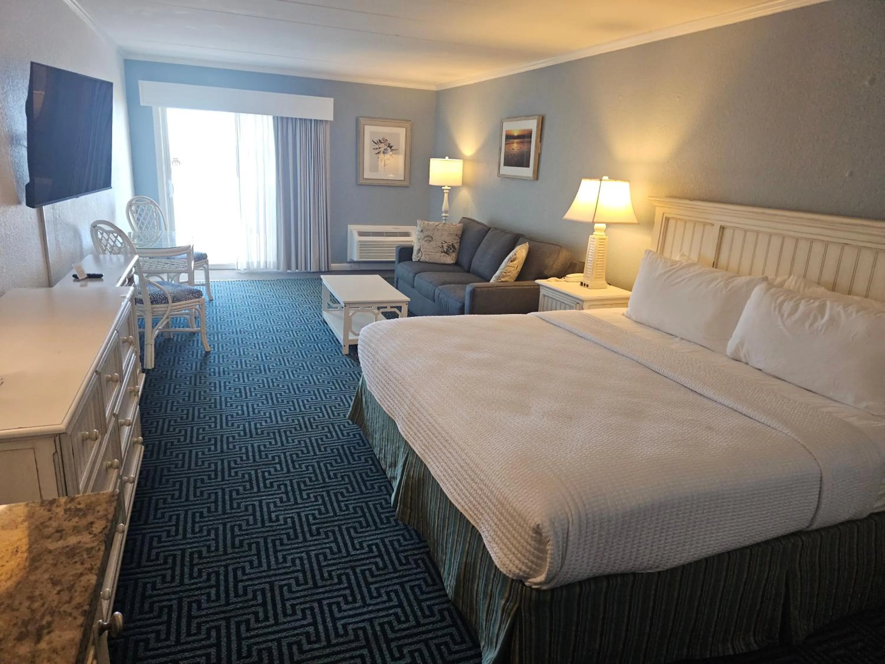 Bed in Surf Side Hotel