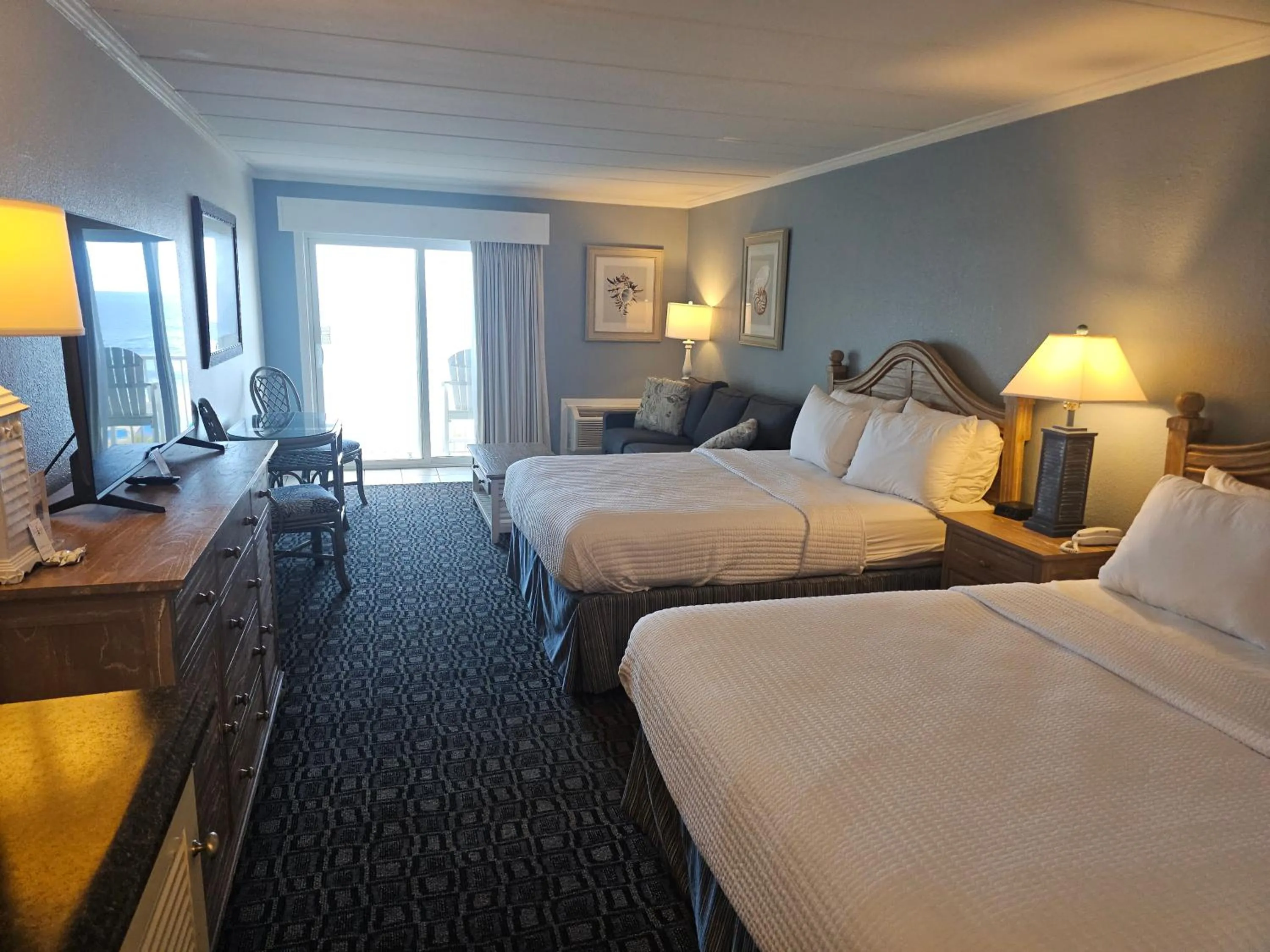 Bed in Surf Side Hotel