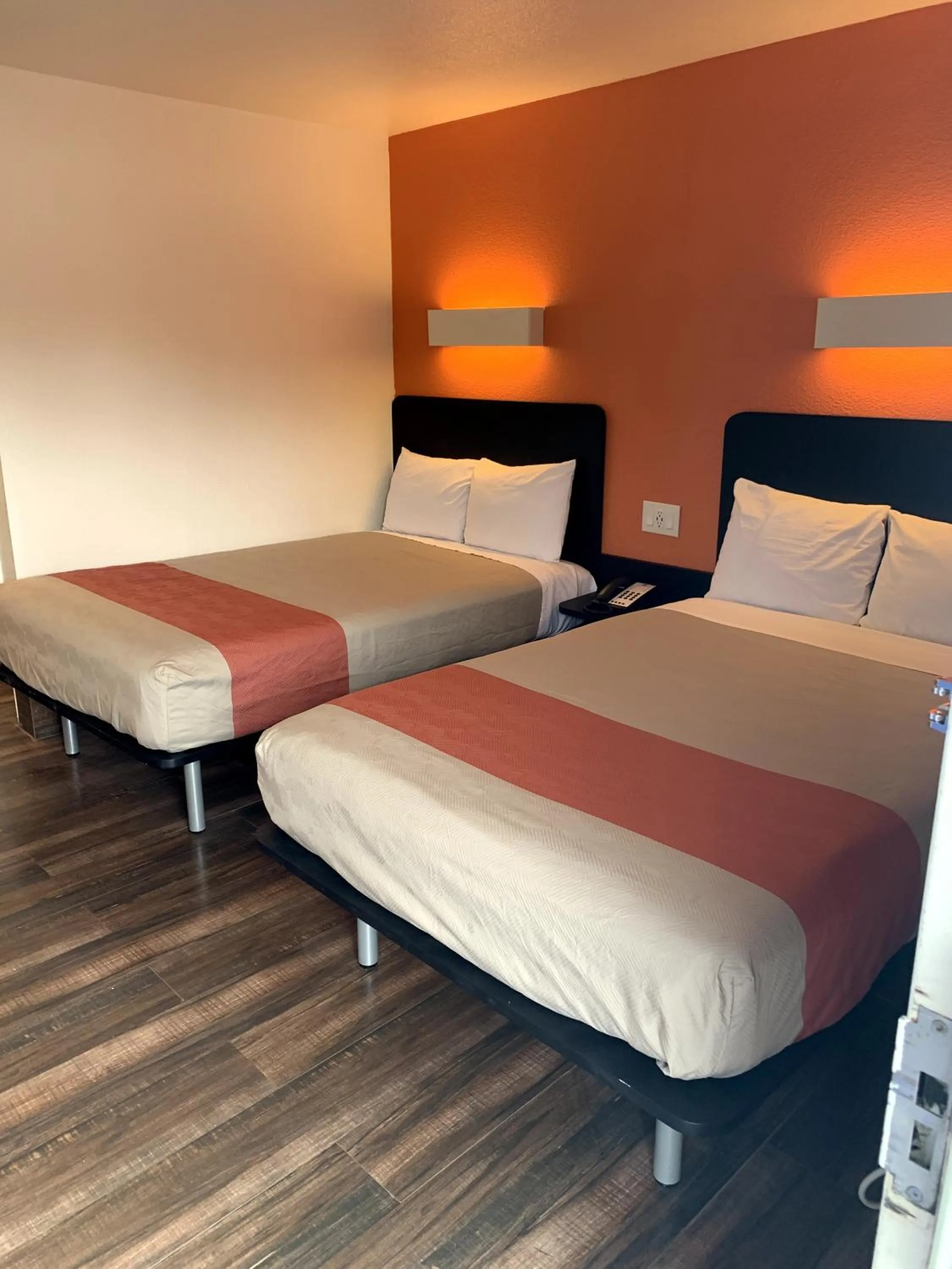 Bed in Motel 6-Fremont, CA - South