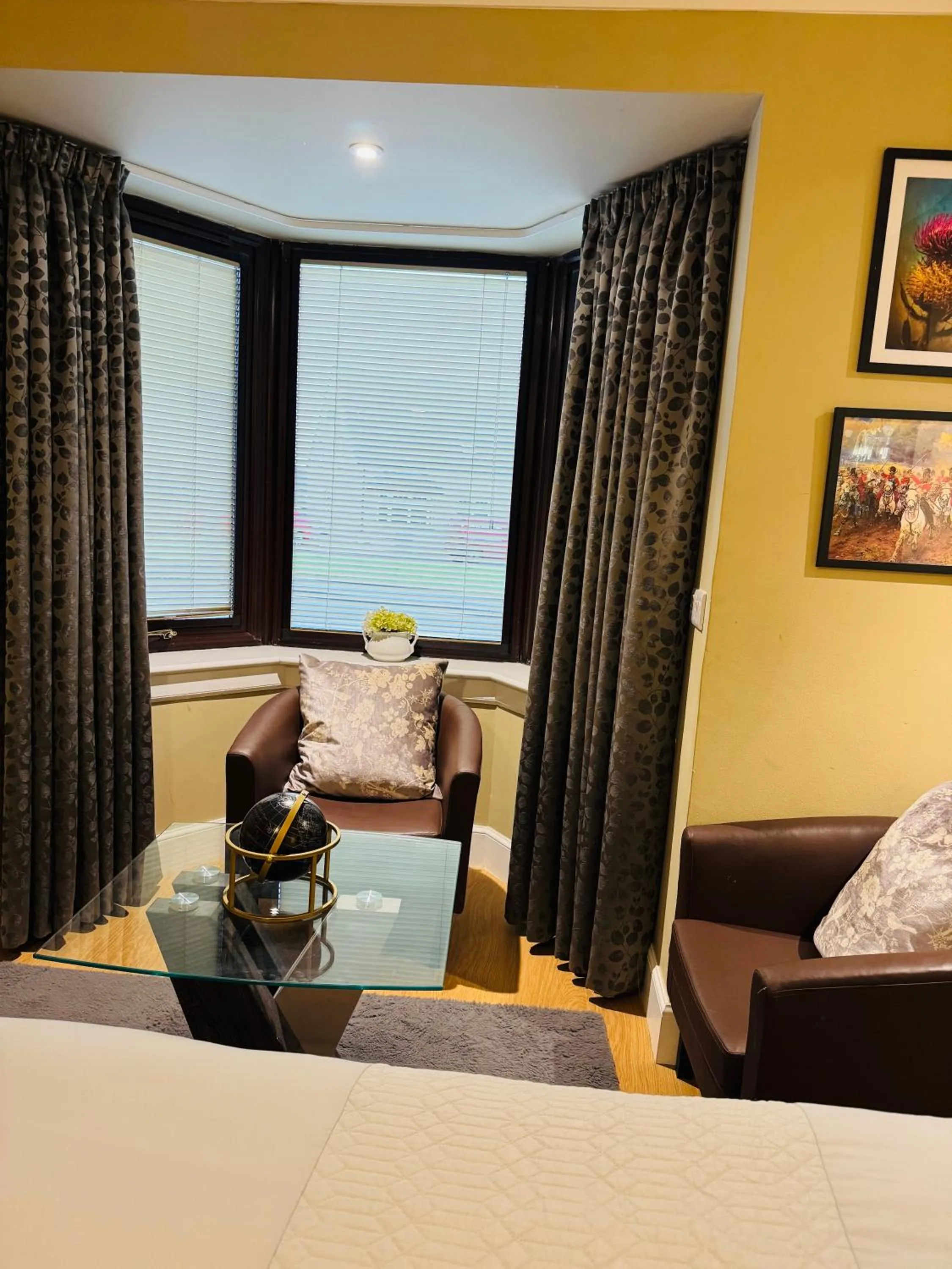 Bed in The Milton Accommodation