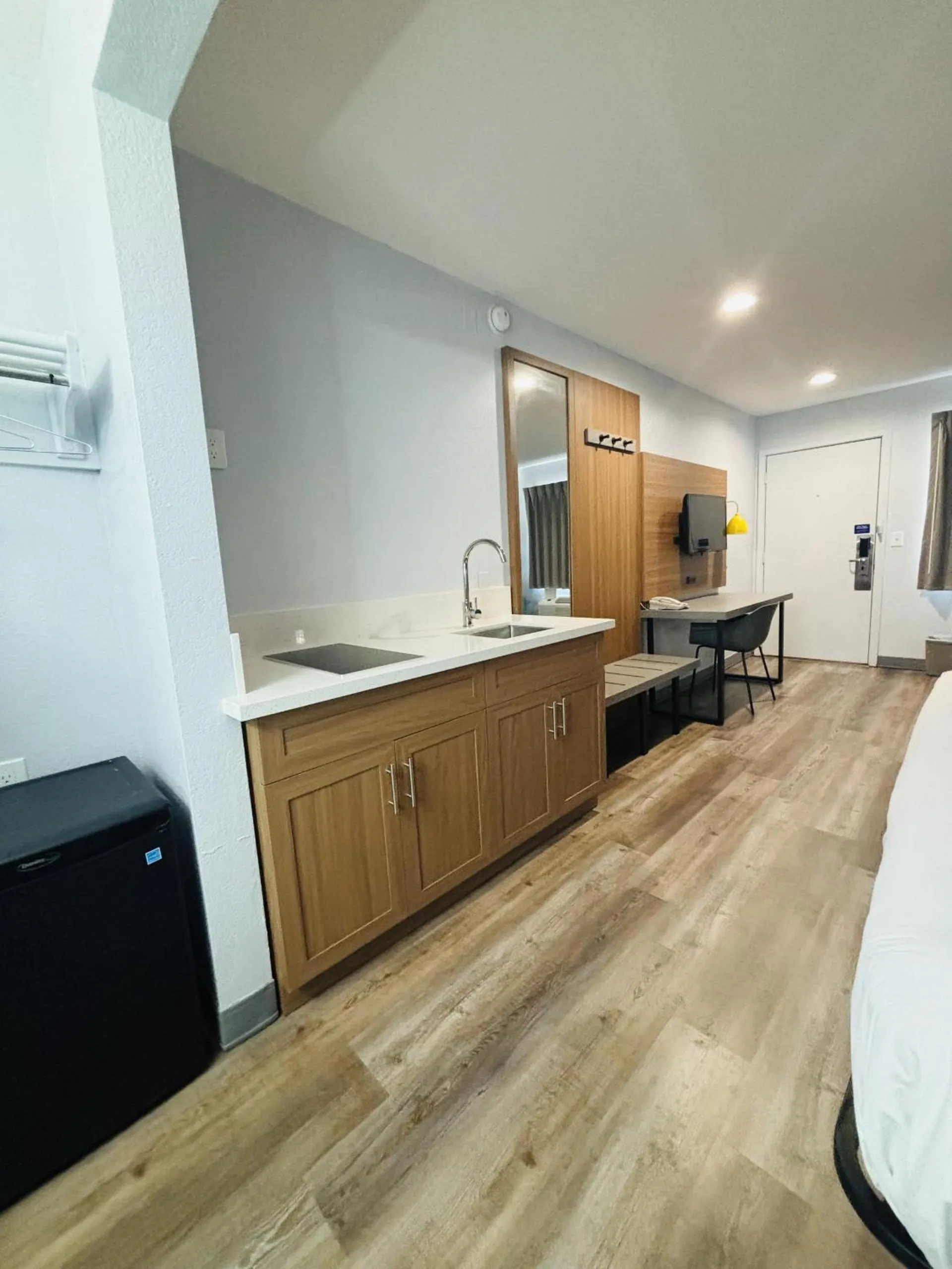 Kitchen or kitchenette in Motel 6-Santa Ana, CA