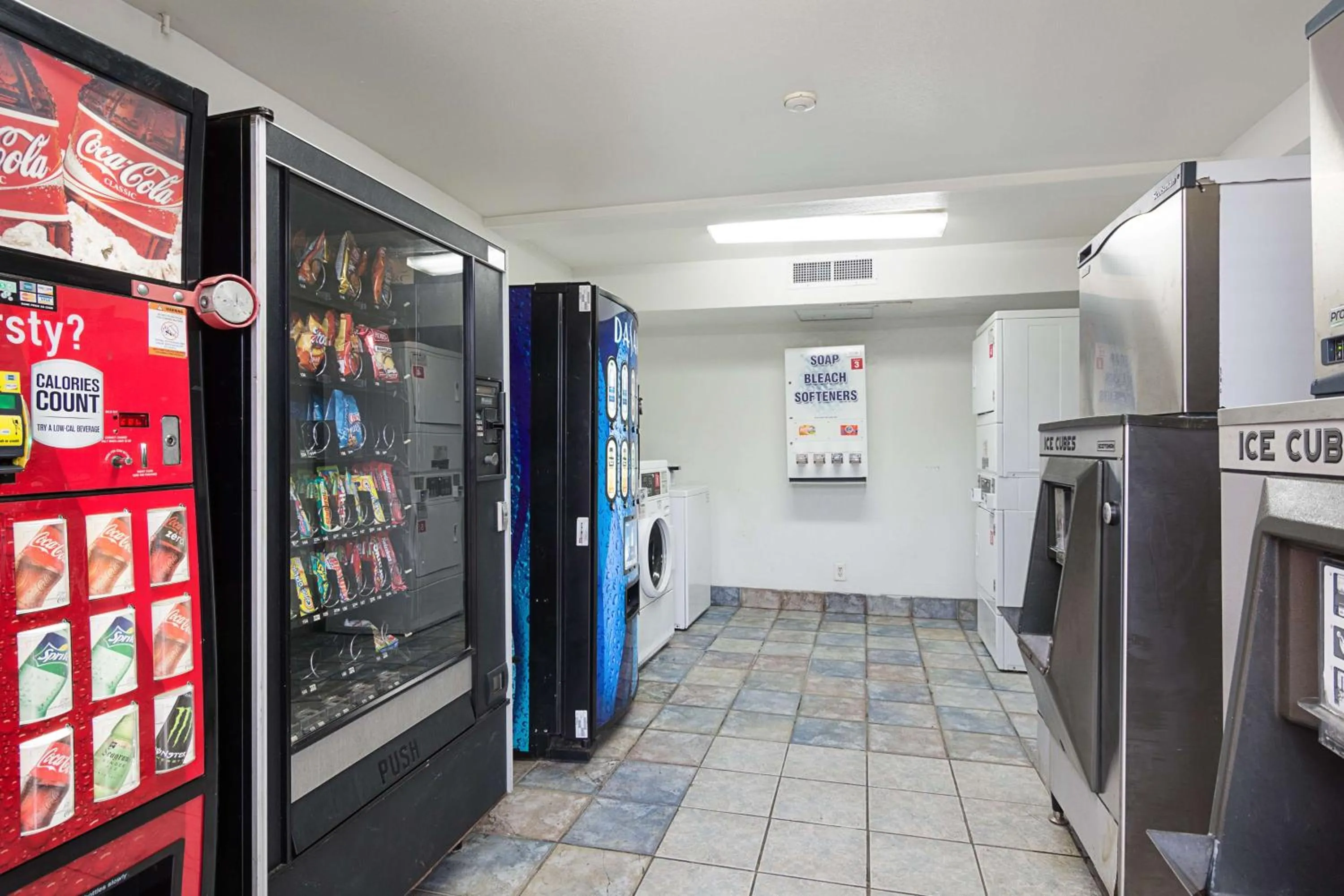 On site in Motel 6 Fredericksburg, Va - North