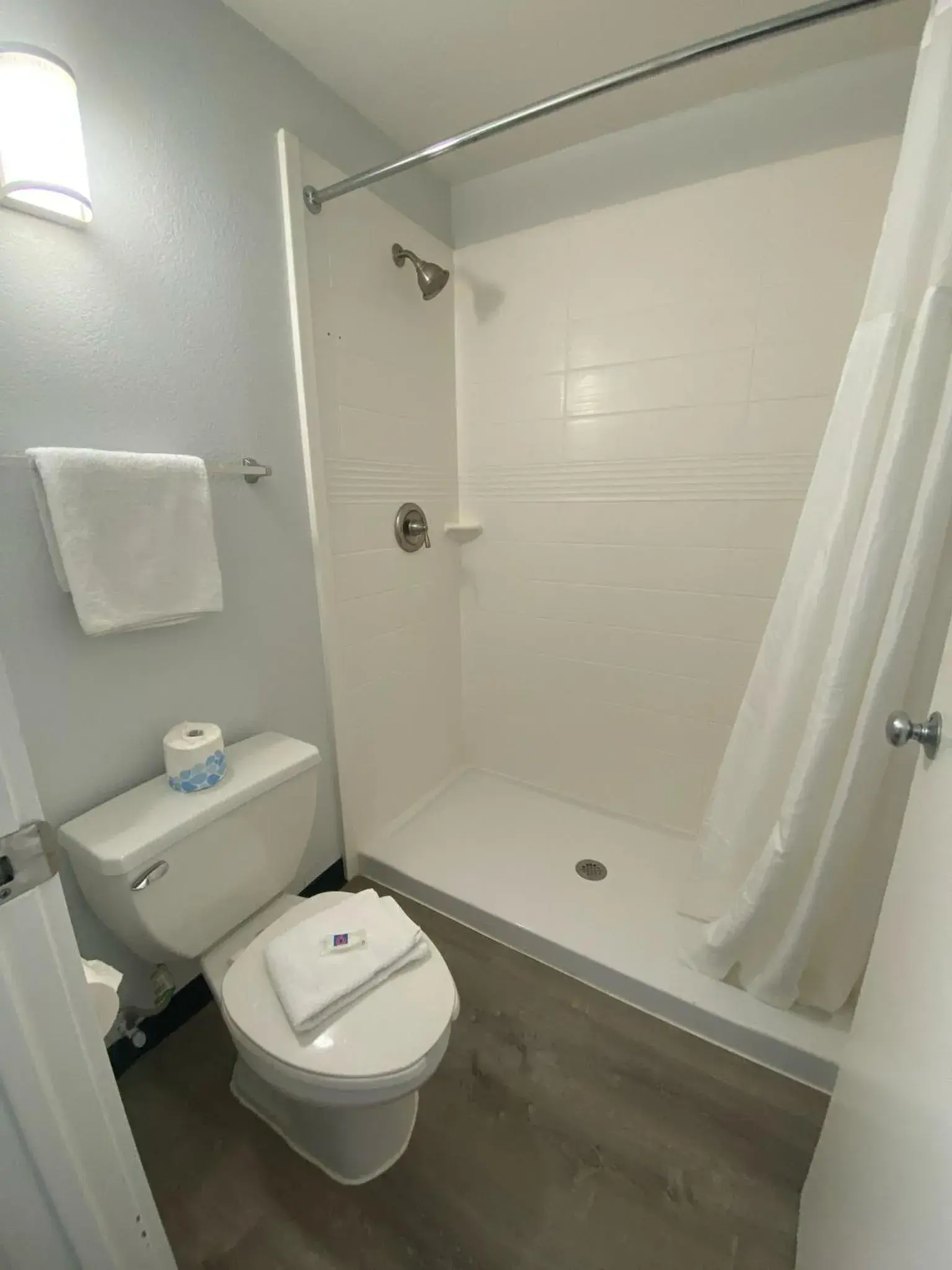 Motel 6-Windsor Locks, CT - Hartford Motel 6-Windsor Locks, CT - Hartford