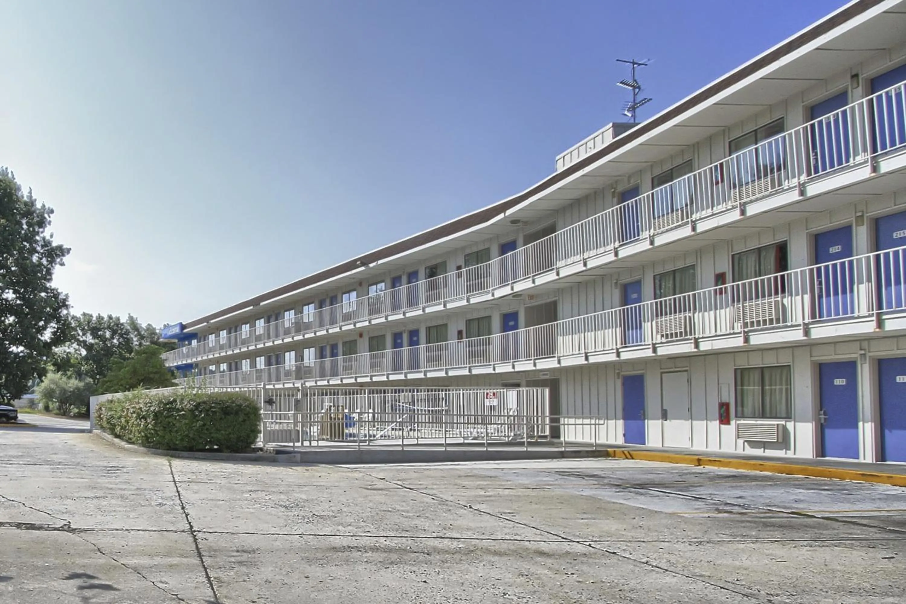 Facade/entrance in Motel 6-New Cumberland, PA - Harrisburg - Hershey South