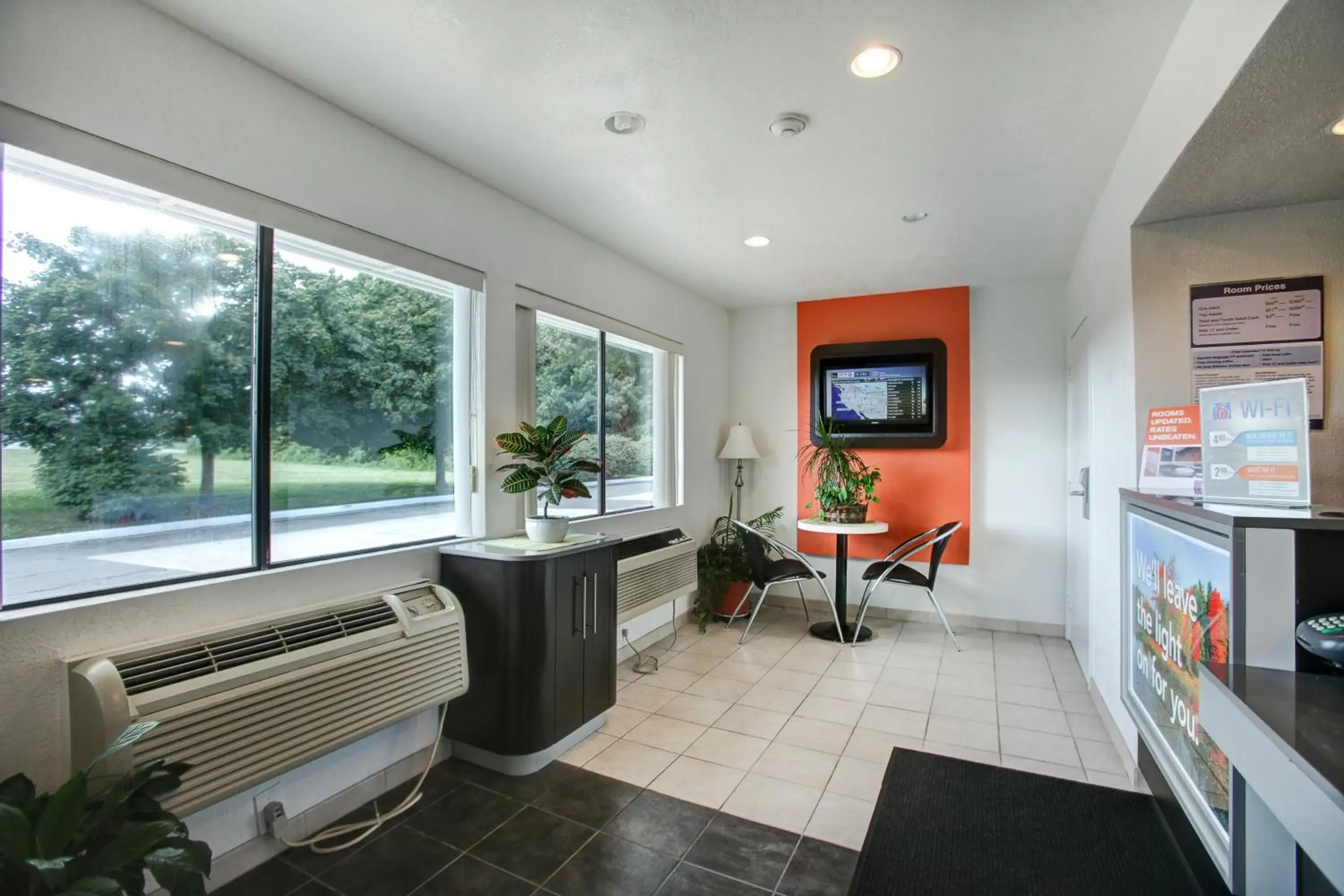 Lobby or reception in Motel 6-Elkton, MD Lobby or reception in Motel 6-Elkton, MD