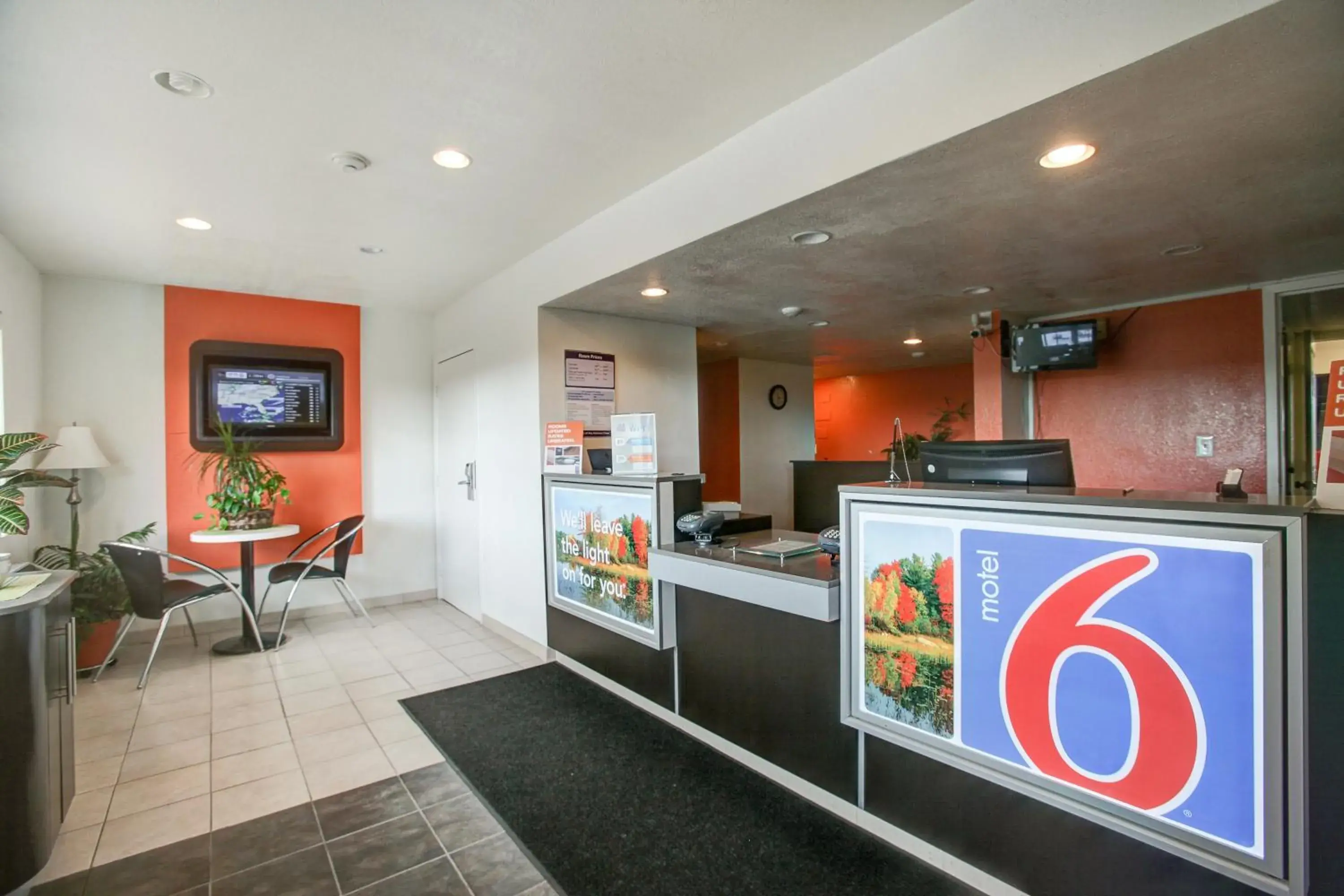 Lobby or reception in Motel 6-Elkton, MD Lobby or reception in Motel 6-Elkton, MD
