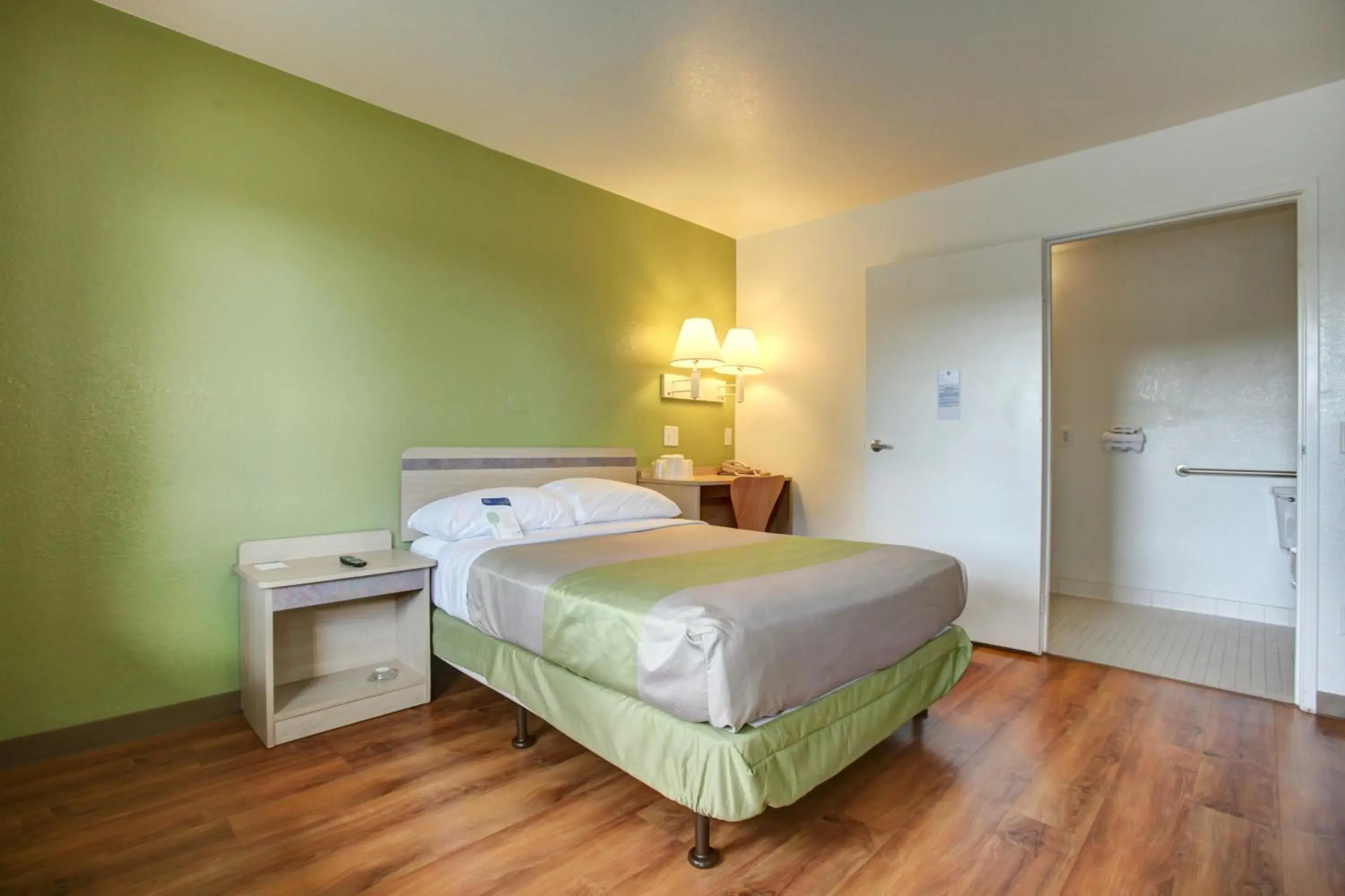 Bedroom, Bed in Motel 6-Elkton, MD Bedroom, Bed in Motel 6-Elkton, MD