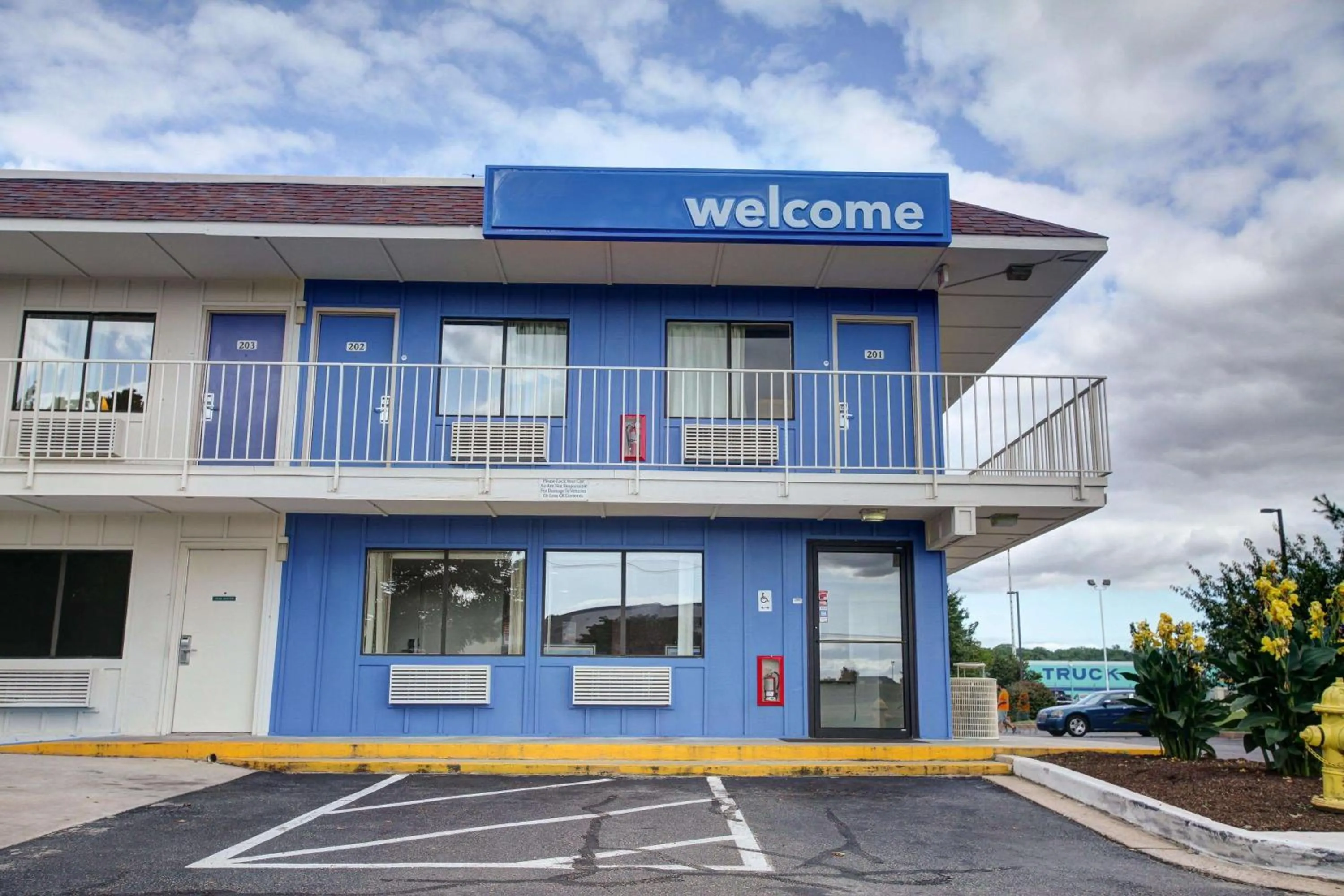 Property building in Motel 6-Elkton, MD