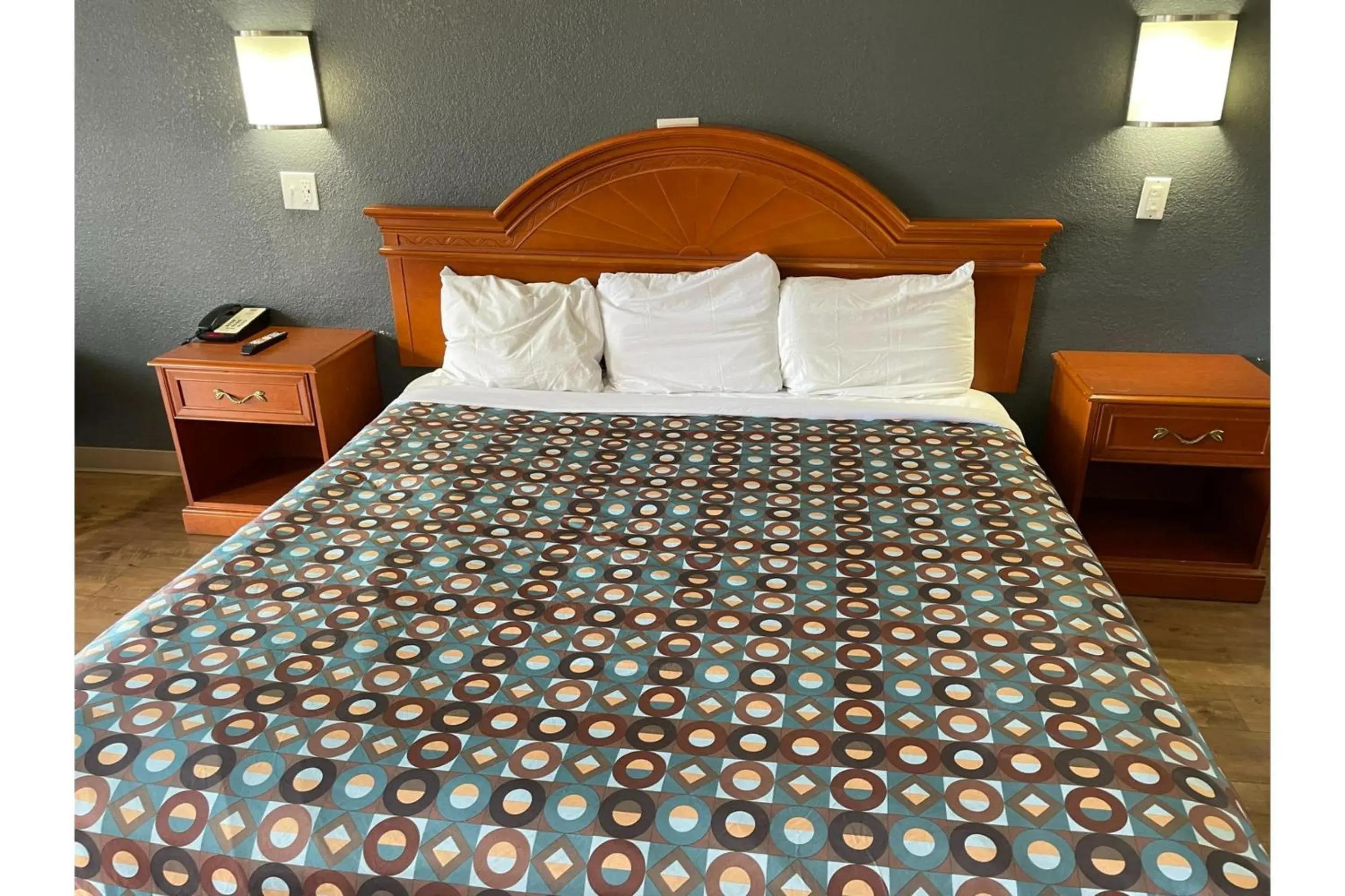 Bedroom, Bed in Budget Inn Greenville By Hotel O I-85 Bedroom, Bed in Budget Inn Greenville By Hotel O I-85