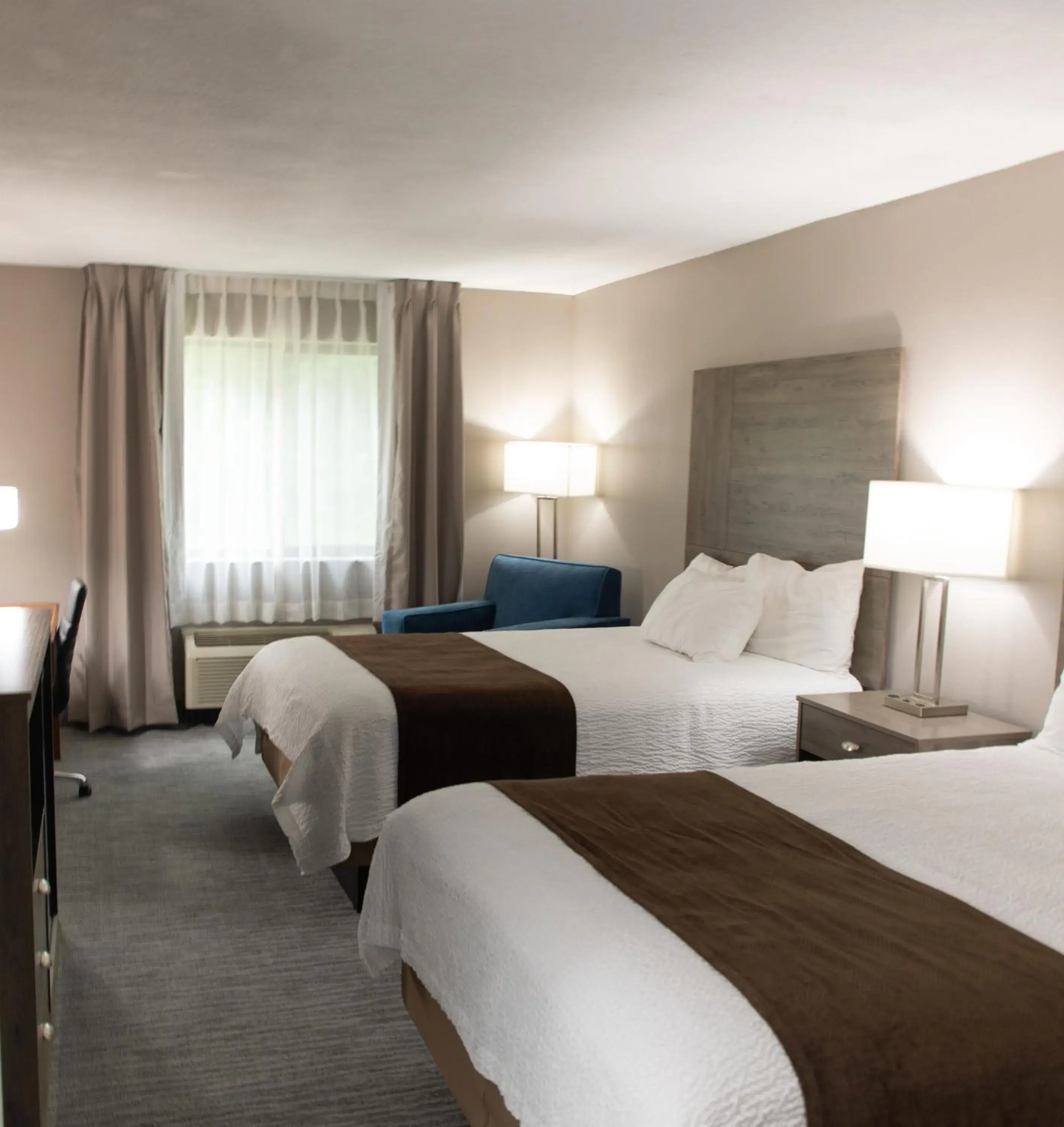 Double Room with Two Double Beds in Lomira Inn and Suites Double Room with Two Double Beds in Lomira Inn and Suites