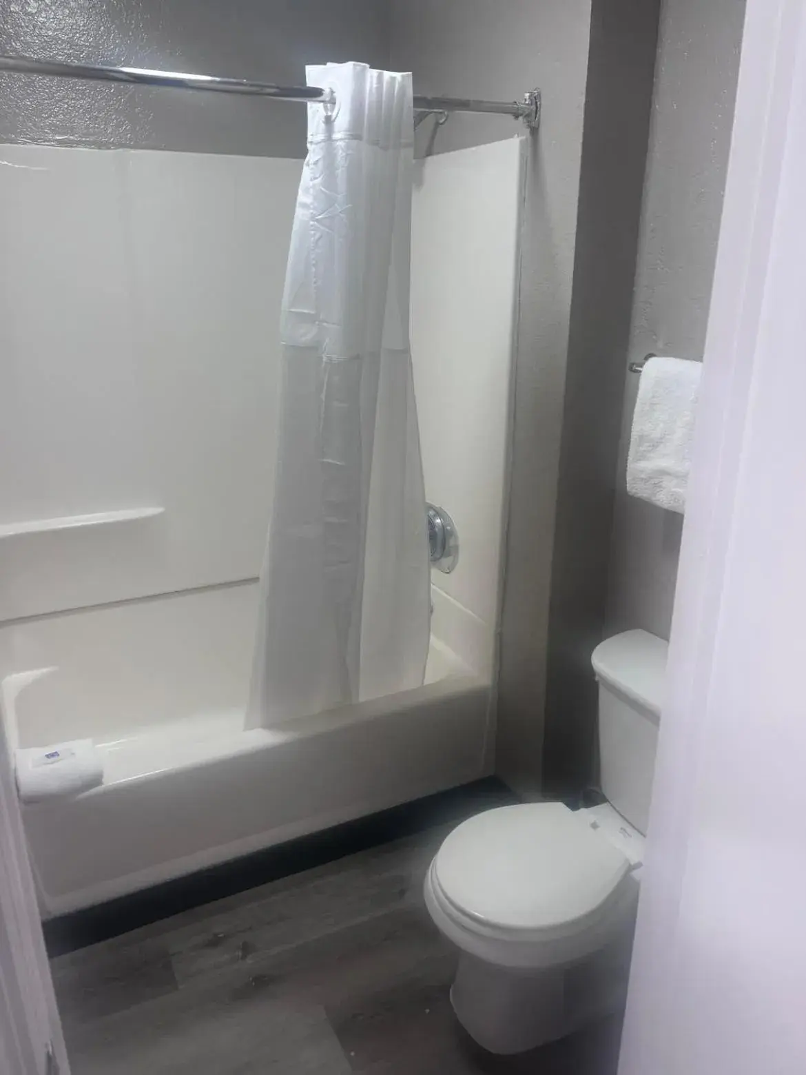 Bathroom in Motel 6-Orlando, FL - Winter Park Bathroom in Motel 6-Orlando, FL - Winter Park