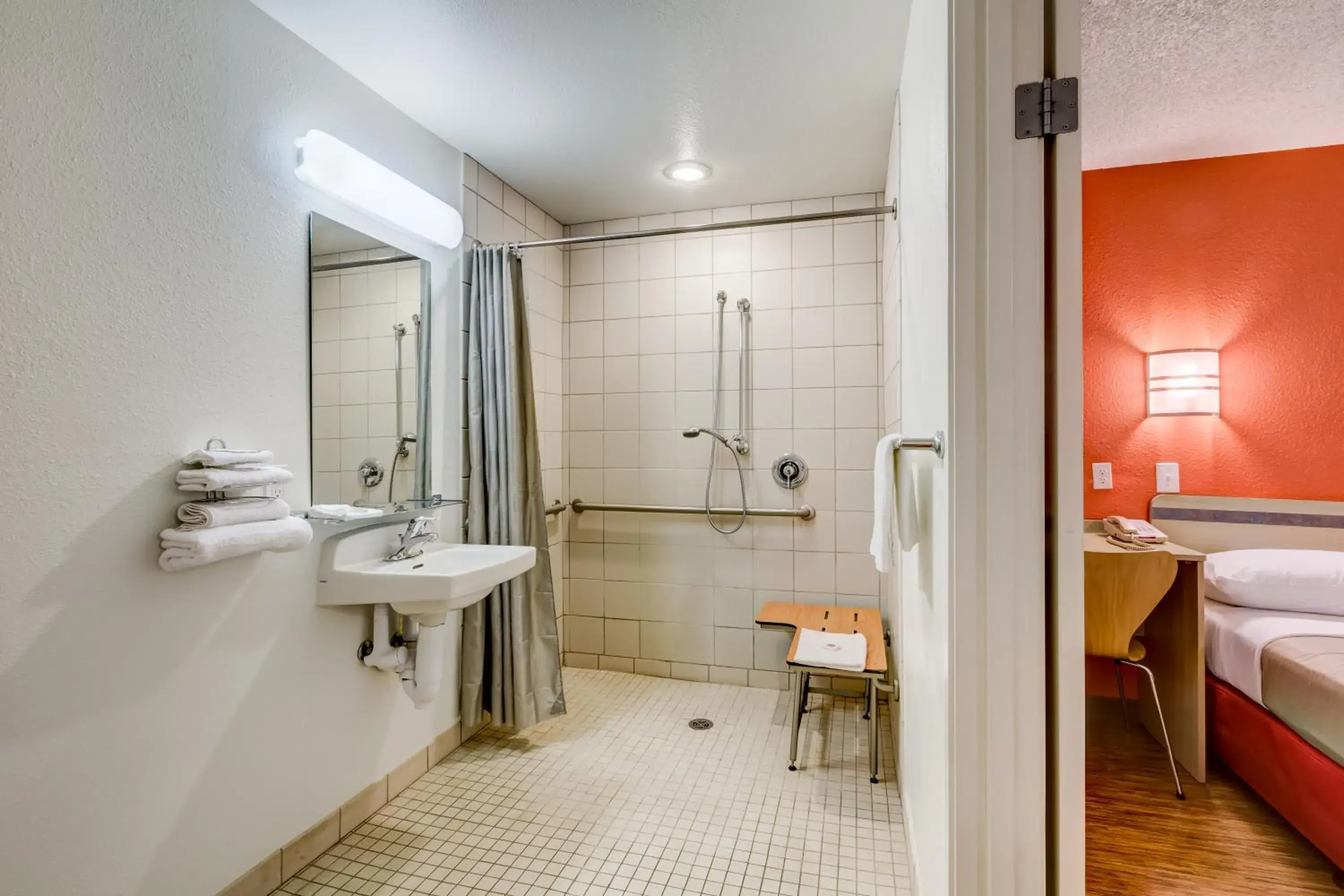 Bathroom in Motel 6-Wheat Ridge, CO - West - Denver North