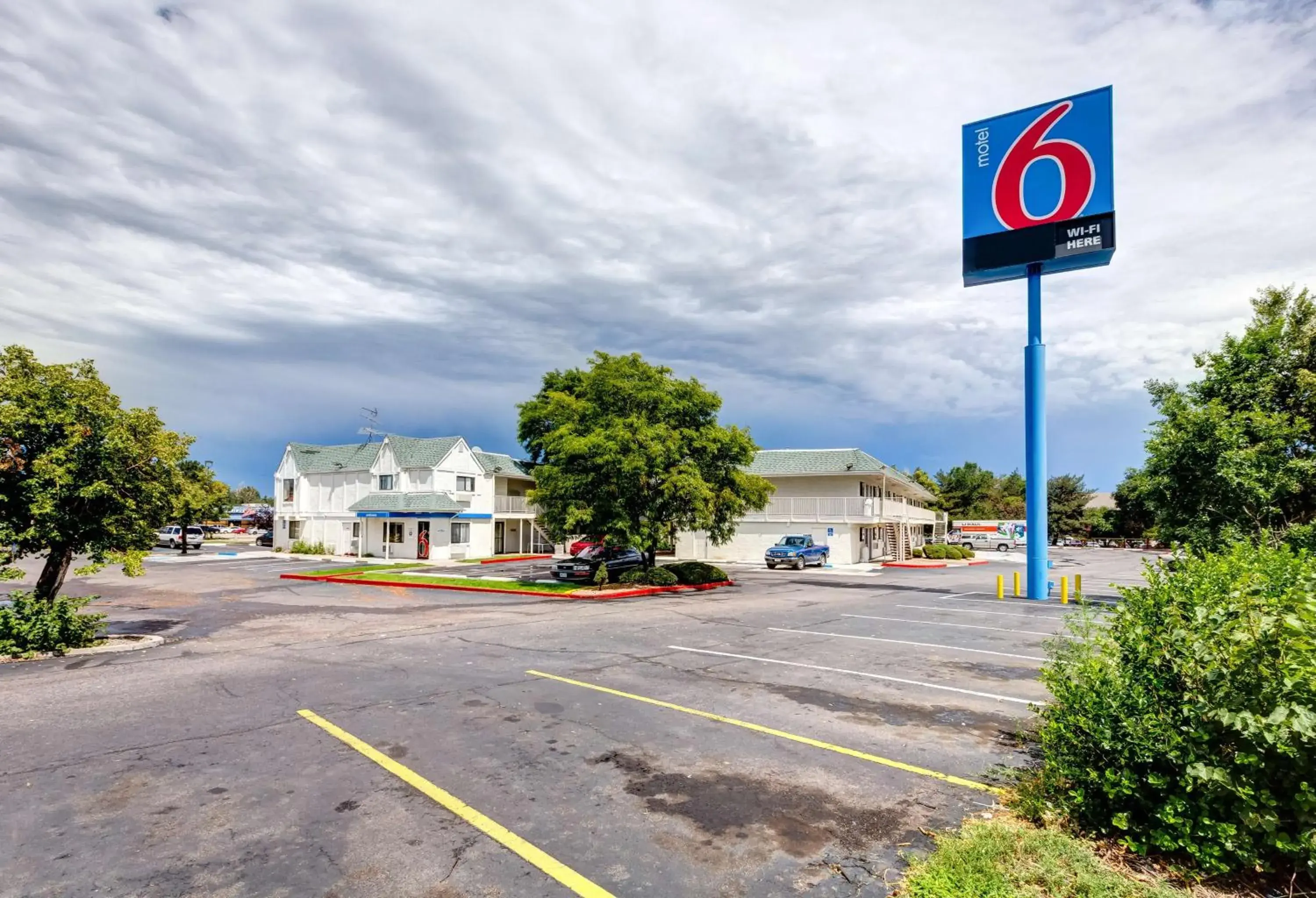 Property building in Motel 6-Wheat Ridge, CO - West - Denver North