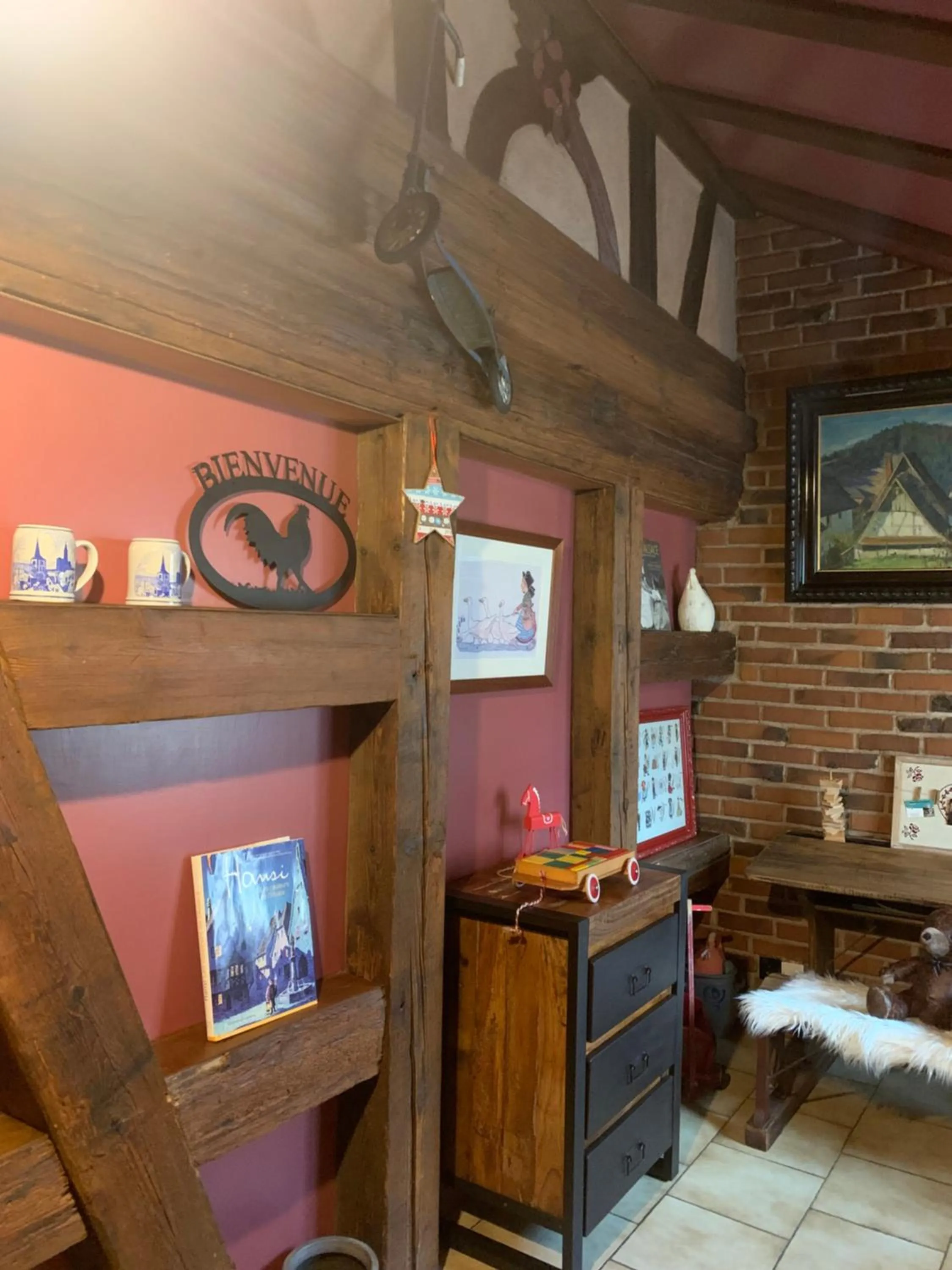 Appartement de caractère au calme 15 mins quartier historique, Gîte du Merlenchanteur