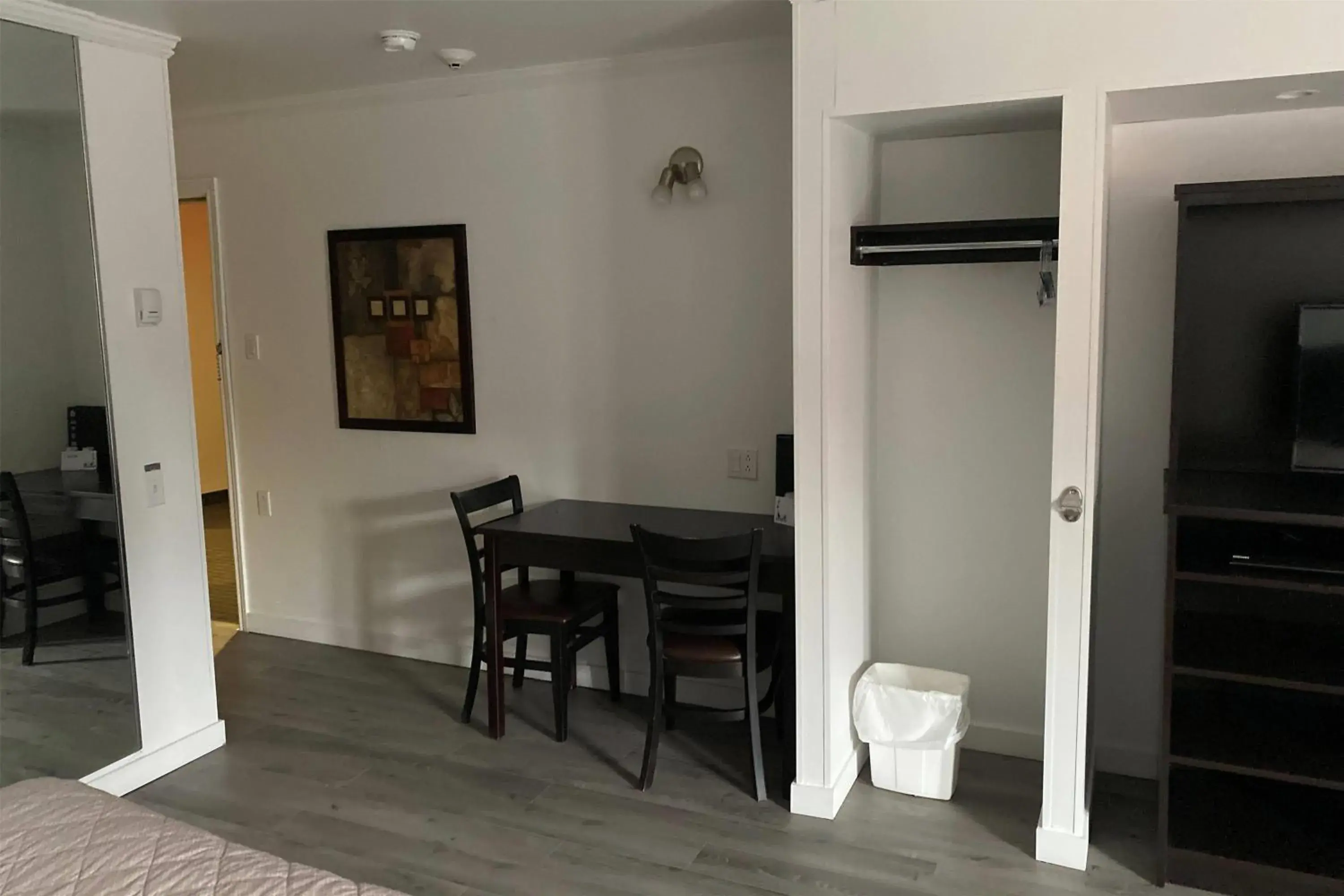 Photo of the whole room in Ramada by Wyndham Laval Photo of the whole room in Ramada by Wyndham Laval