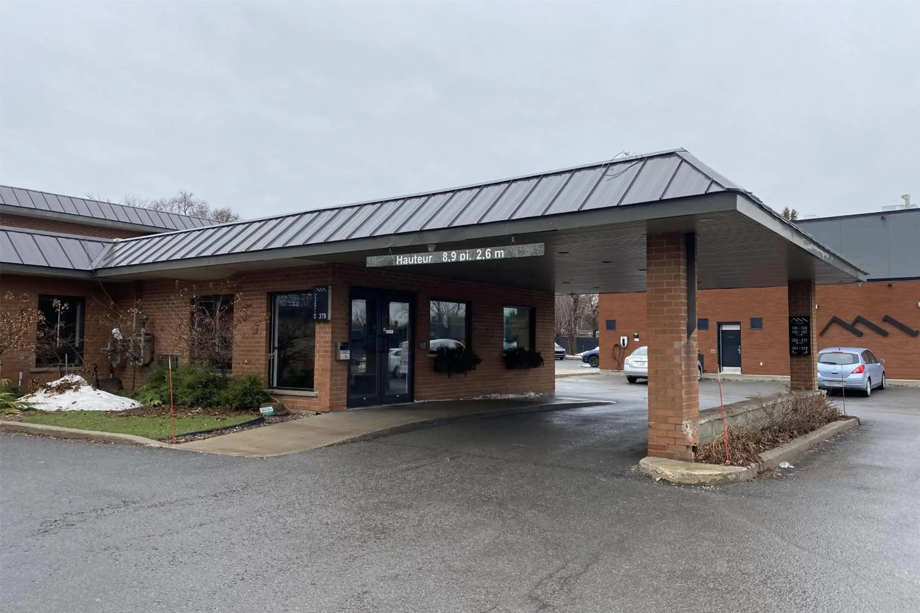 Property building in Ramada by Wyndham Laval Property building in Ramada by Wyndham Laval