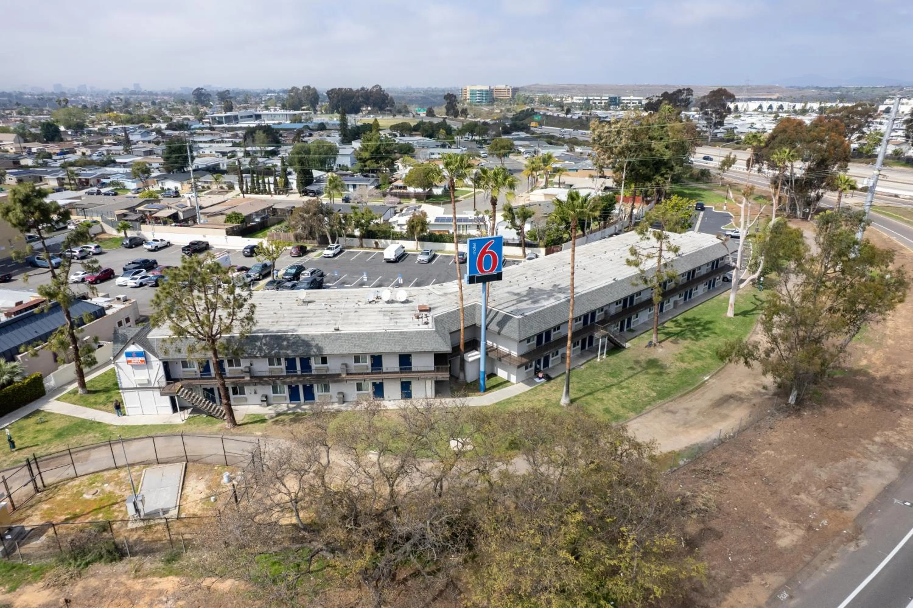 Property building in Motel 6-San Diego, CA - North