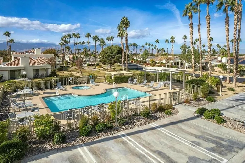 Desert Breezes Resort