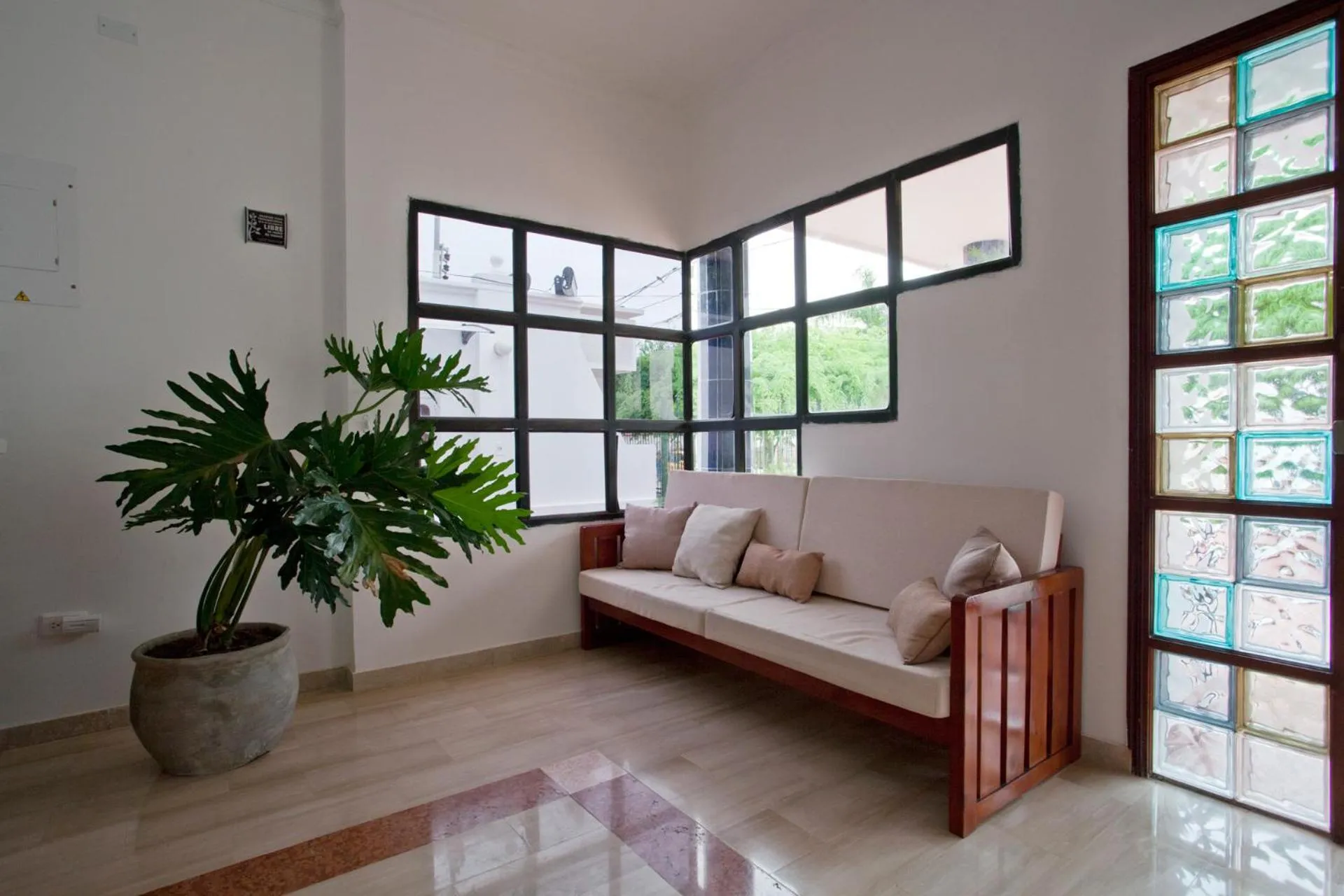 Living room, Bed in Mucura Hotel & Spa