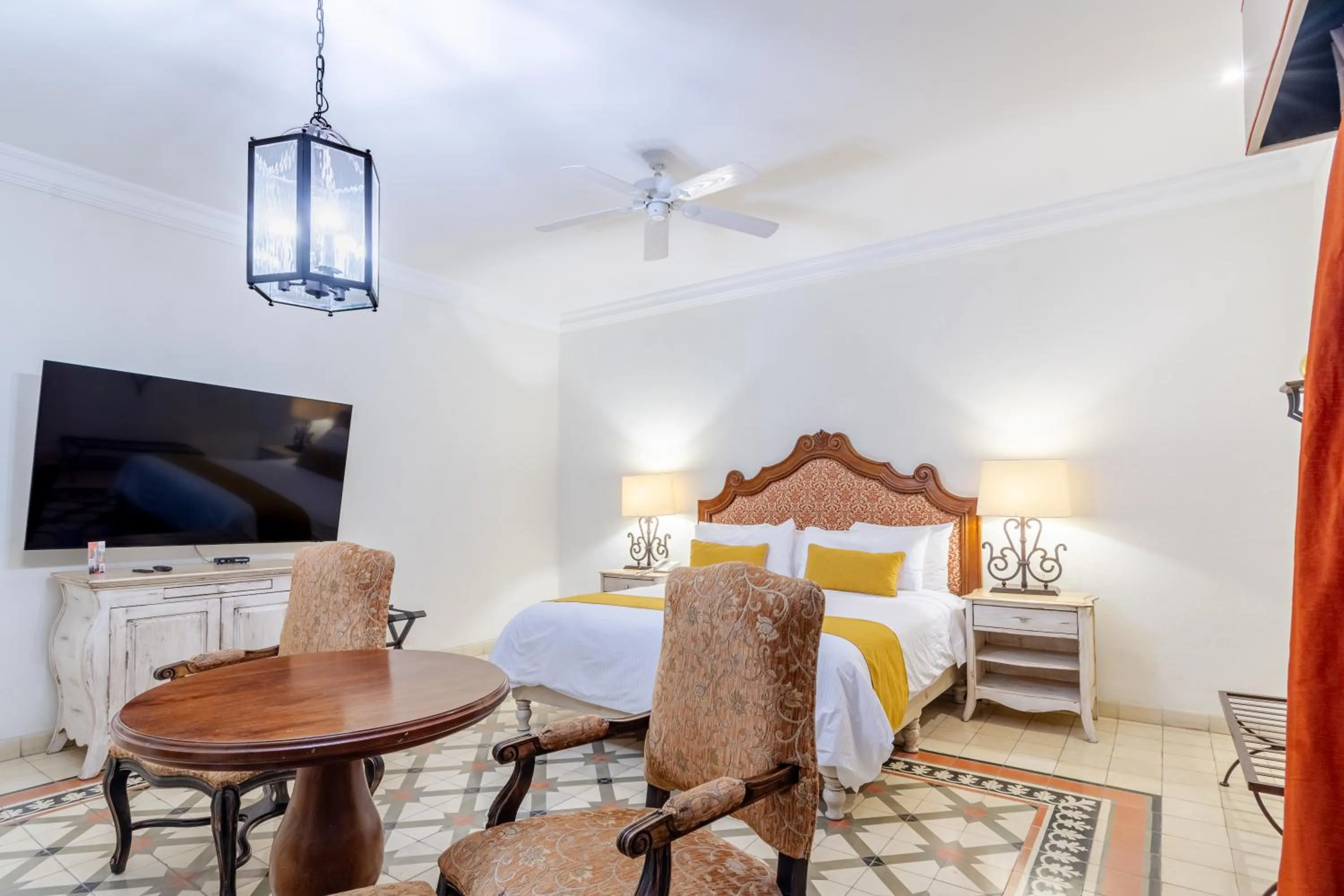 Photo of the whole room, Bed in Hotel Casa Primavera Boutique & Spa