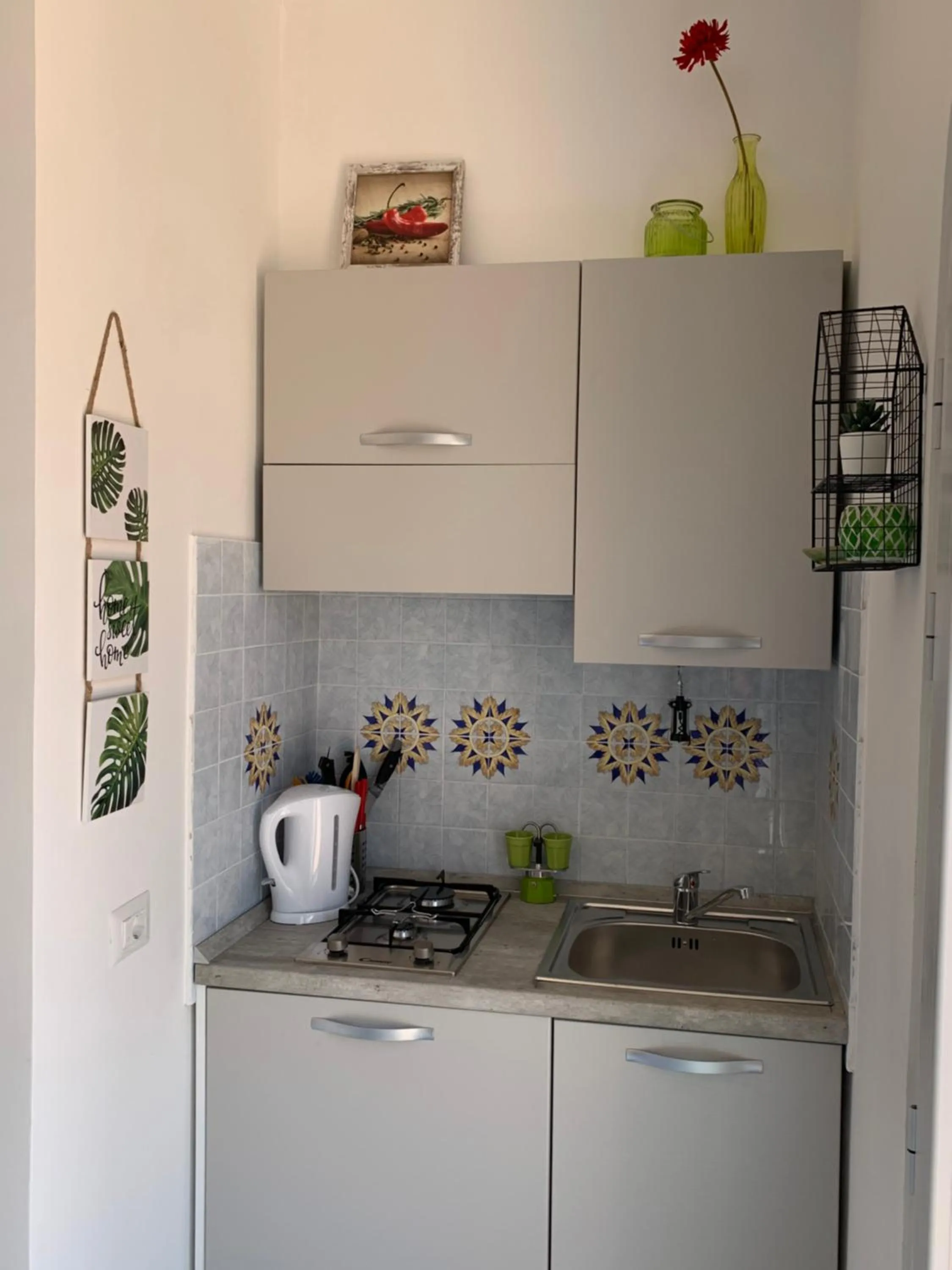 Kitchen or kitchenette in B&B Mediterraneo
