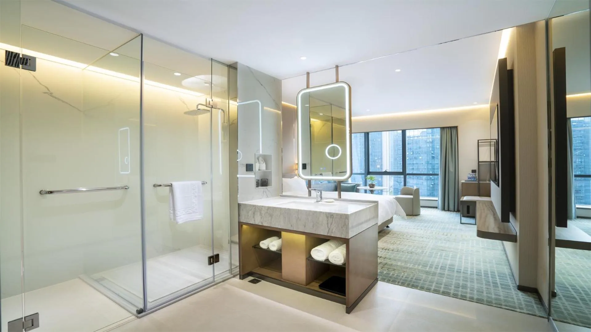 room service in Victoria Hotel Guangzhou Zhujiang New Town