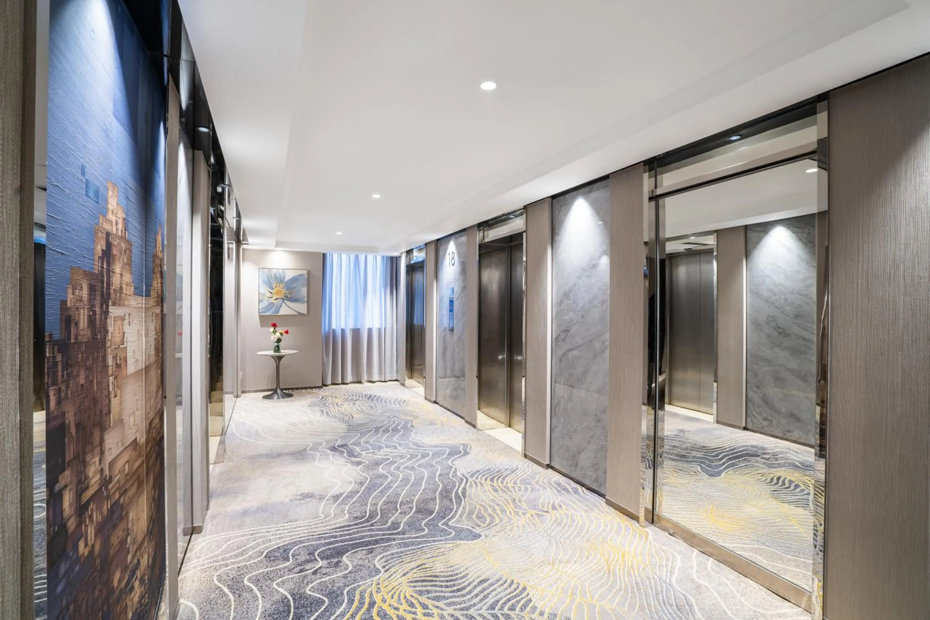 elevator in Victoria Hotel Guangzhou Zhujiang New Town