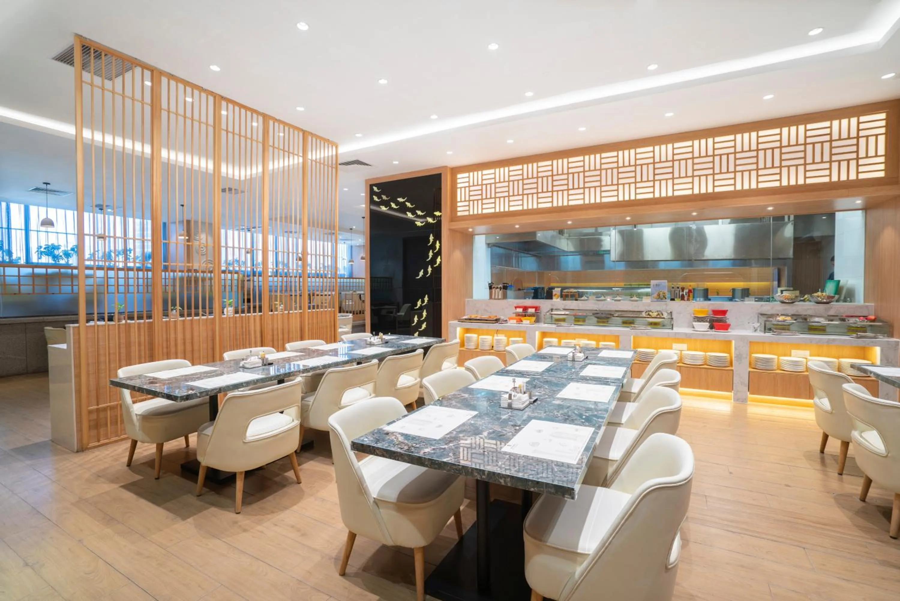 Restaurant/places to eat in Victoria Hotel Guangzhou Zhujiang New Town
