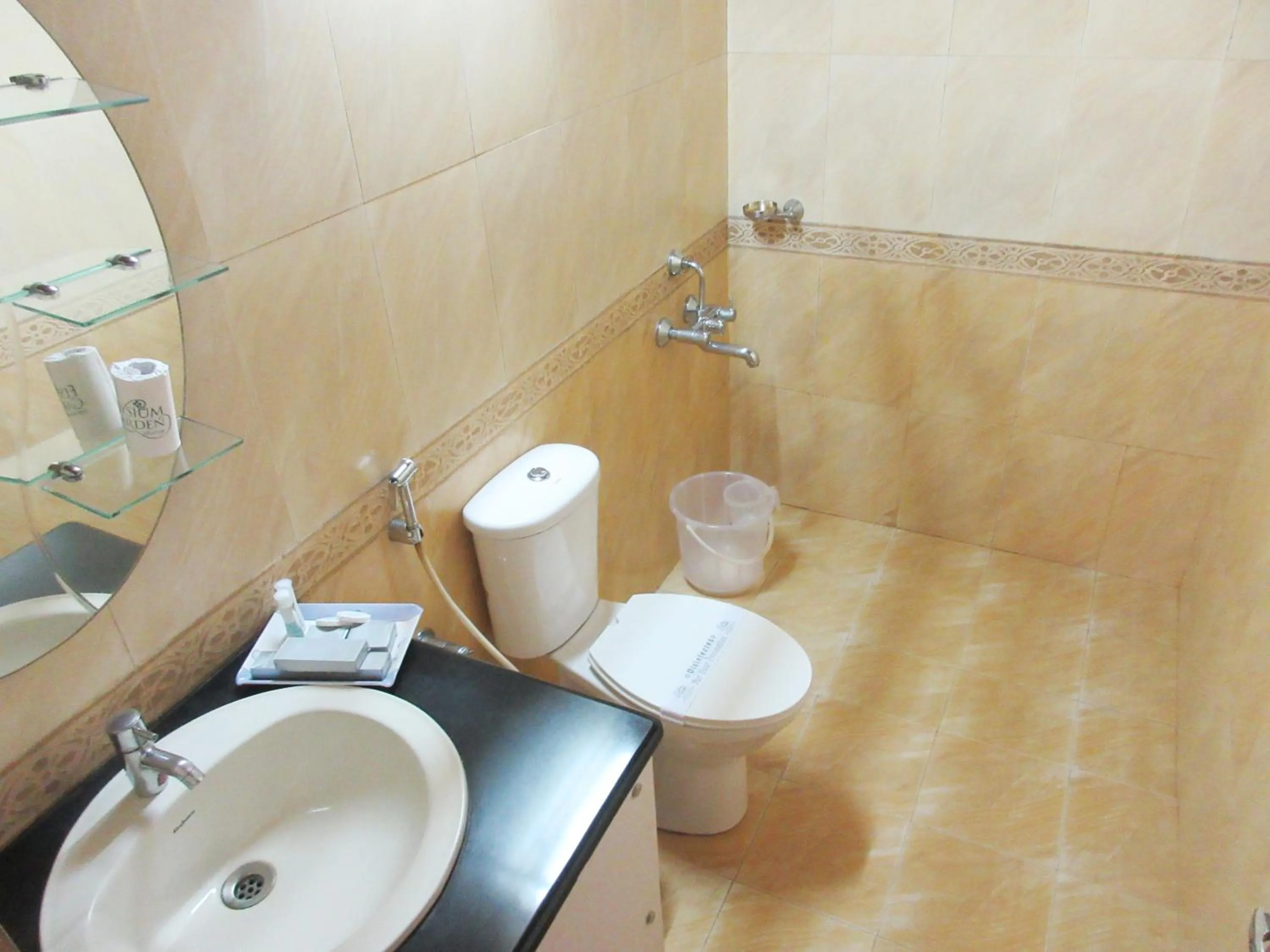 Bathroom in Elysium Garden