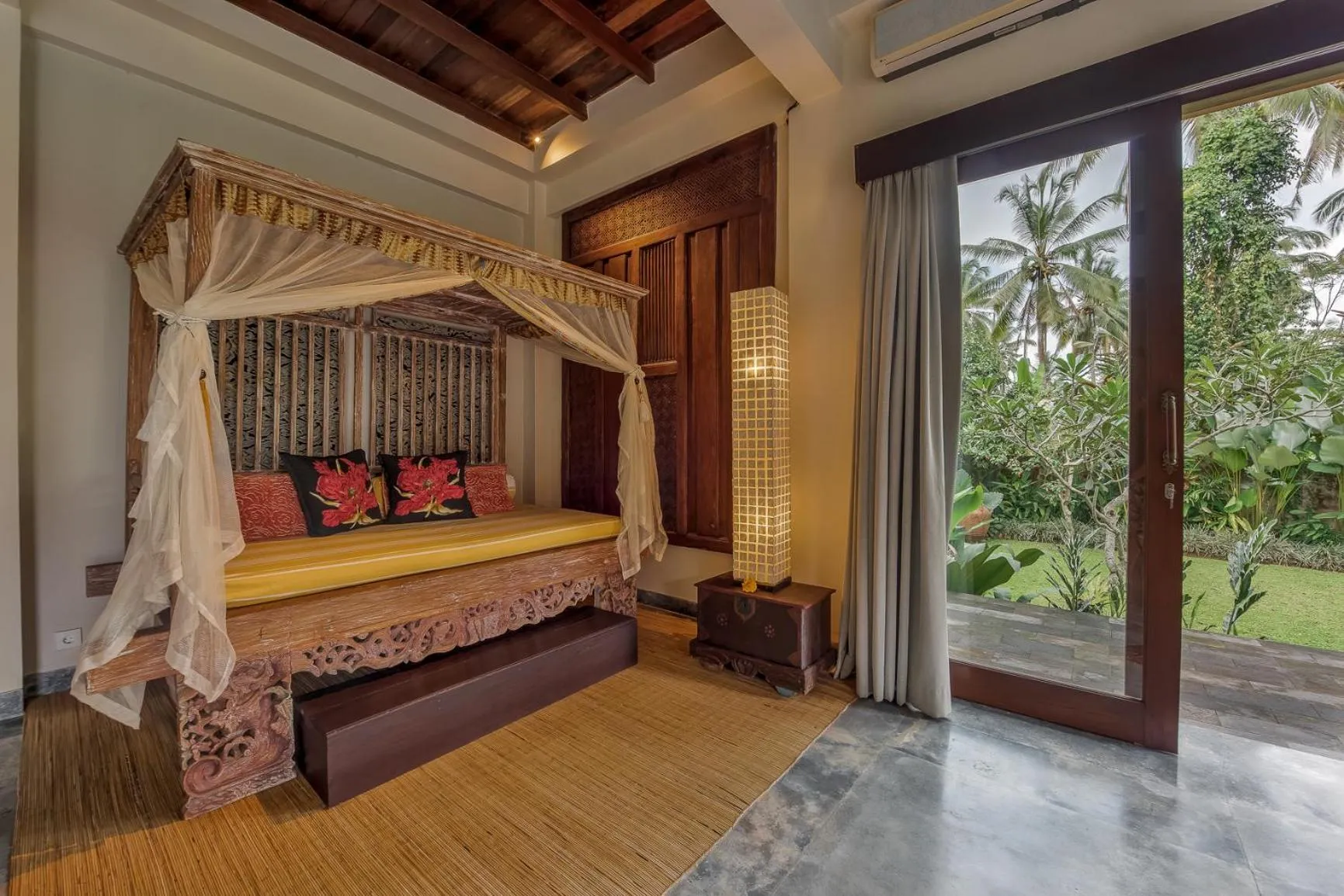 Living room, Bed in Villa Bodhi