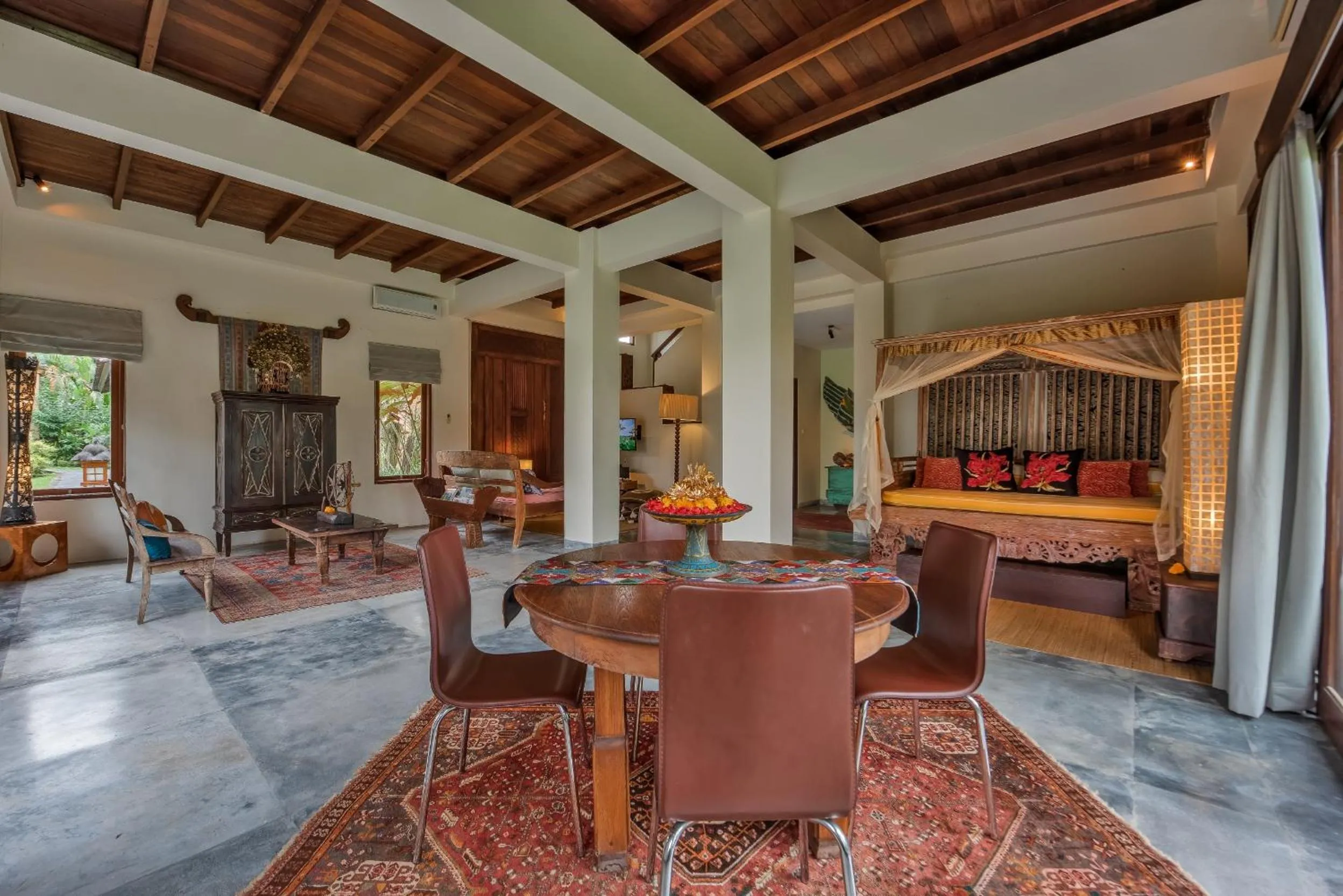 Living room, Bed in Villa Bodhi
