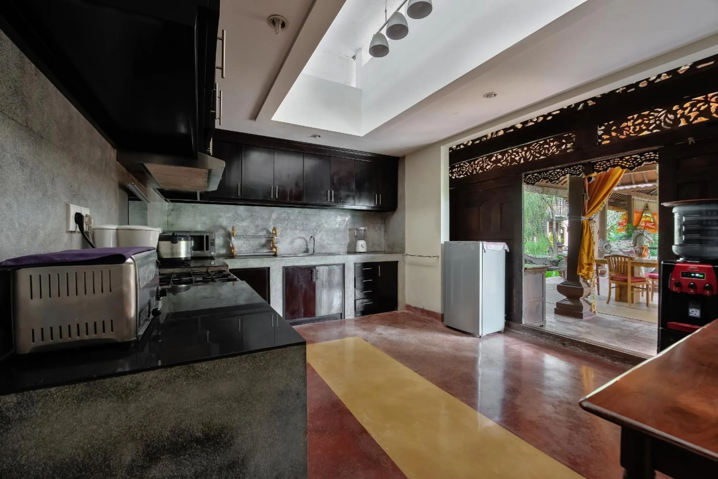 Kitchen or kitchenette in Villa Bodhi