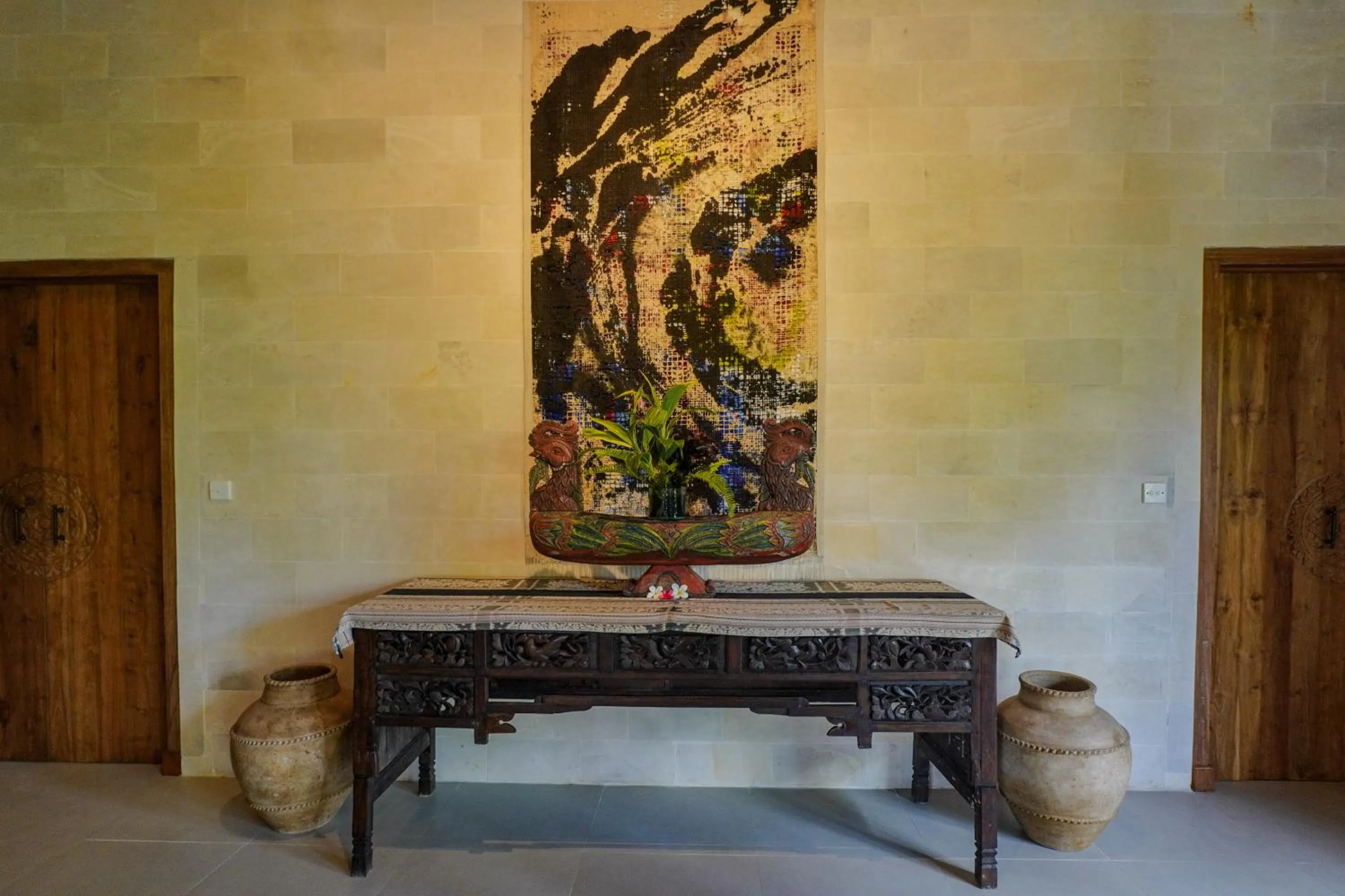 Decorative detail in Villa Bodhi