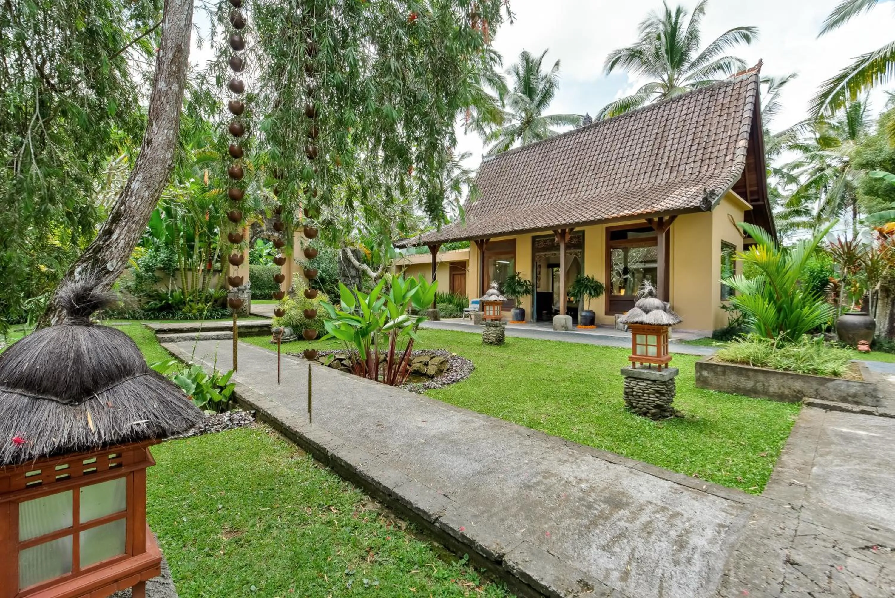 Property building in Villa Bodhi
