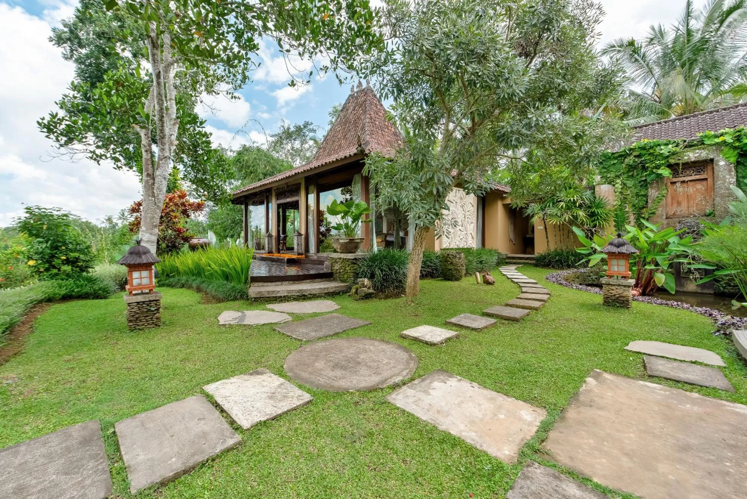 Property building in Villa Bodhi