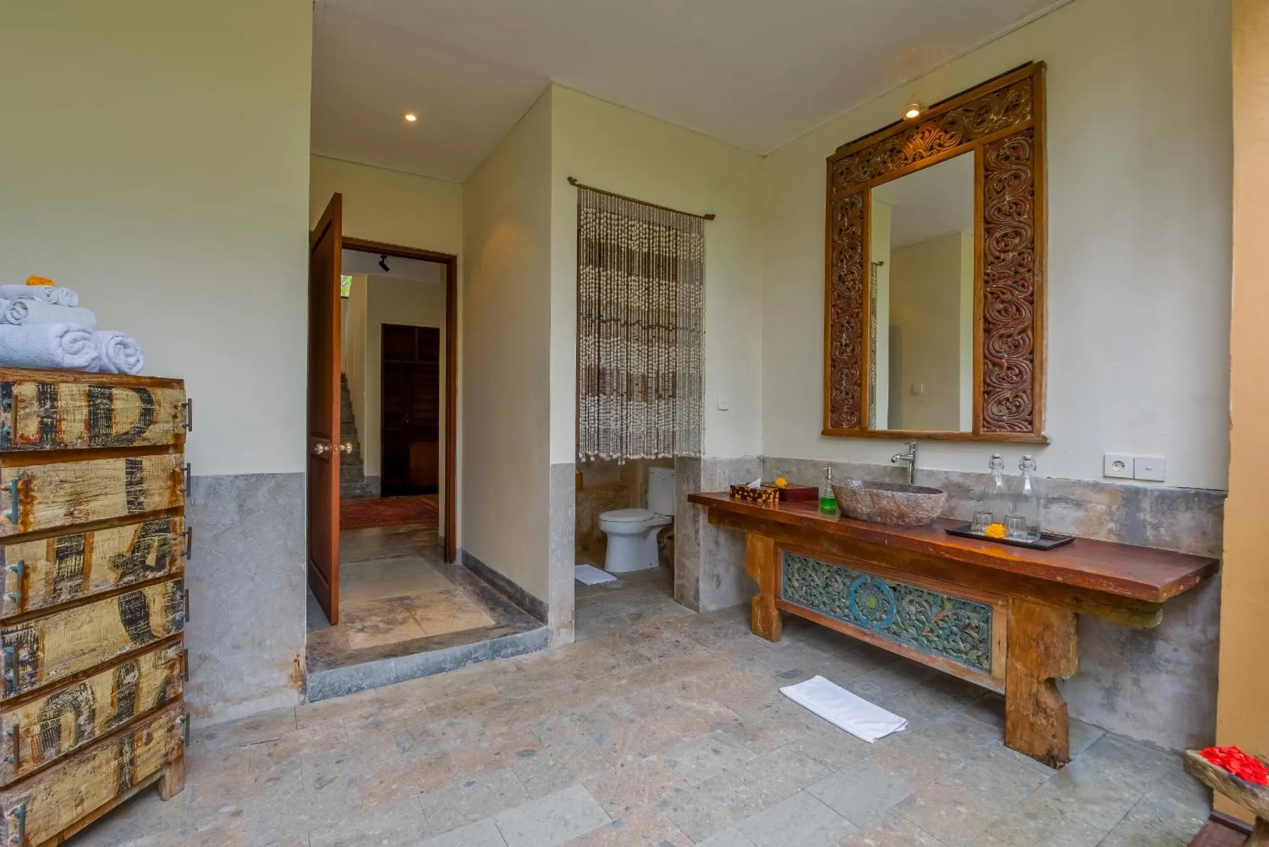 Toilet in Villa Bodhi