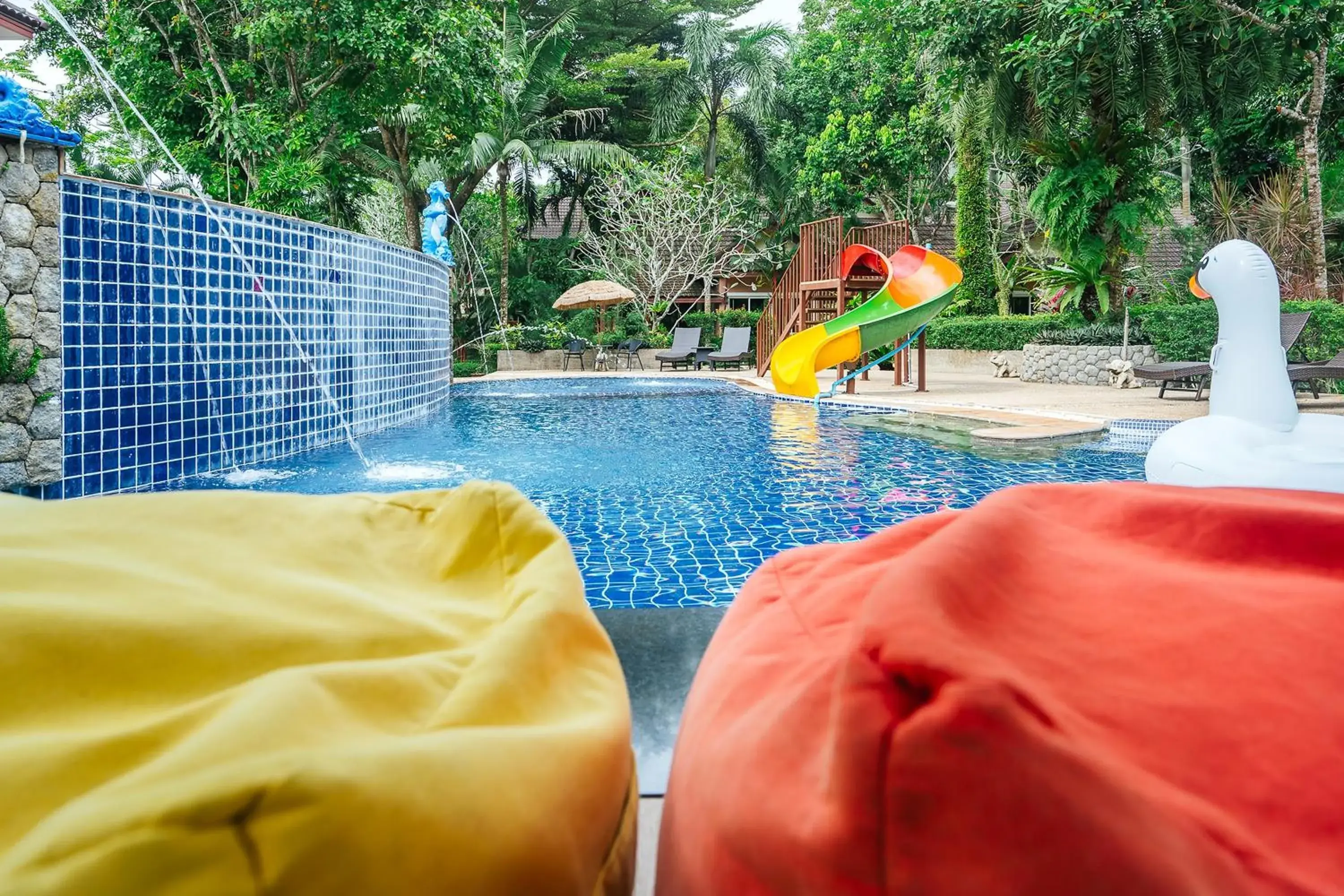 Swimming pool in Thai Modern Resort & Spa "Newly Renovated" Swimming pool in Thai Modern Resort & Spa "Newly Renovated"